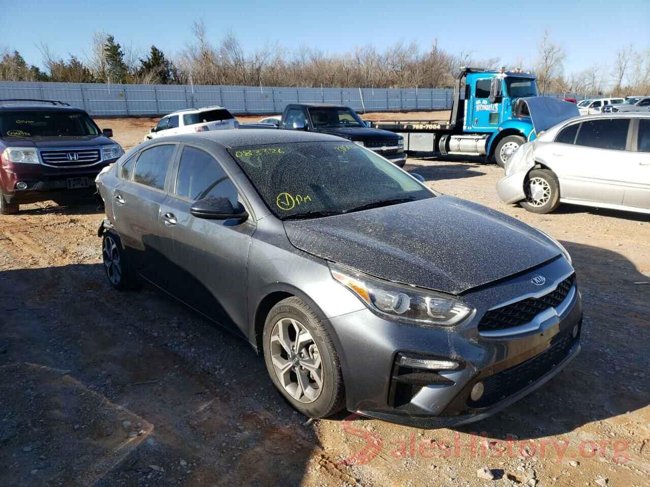 3KPF24AD4KE083326 2019 KIA FORTE