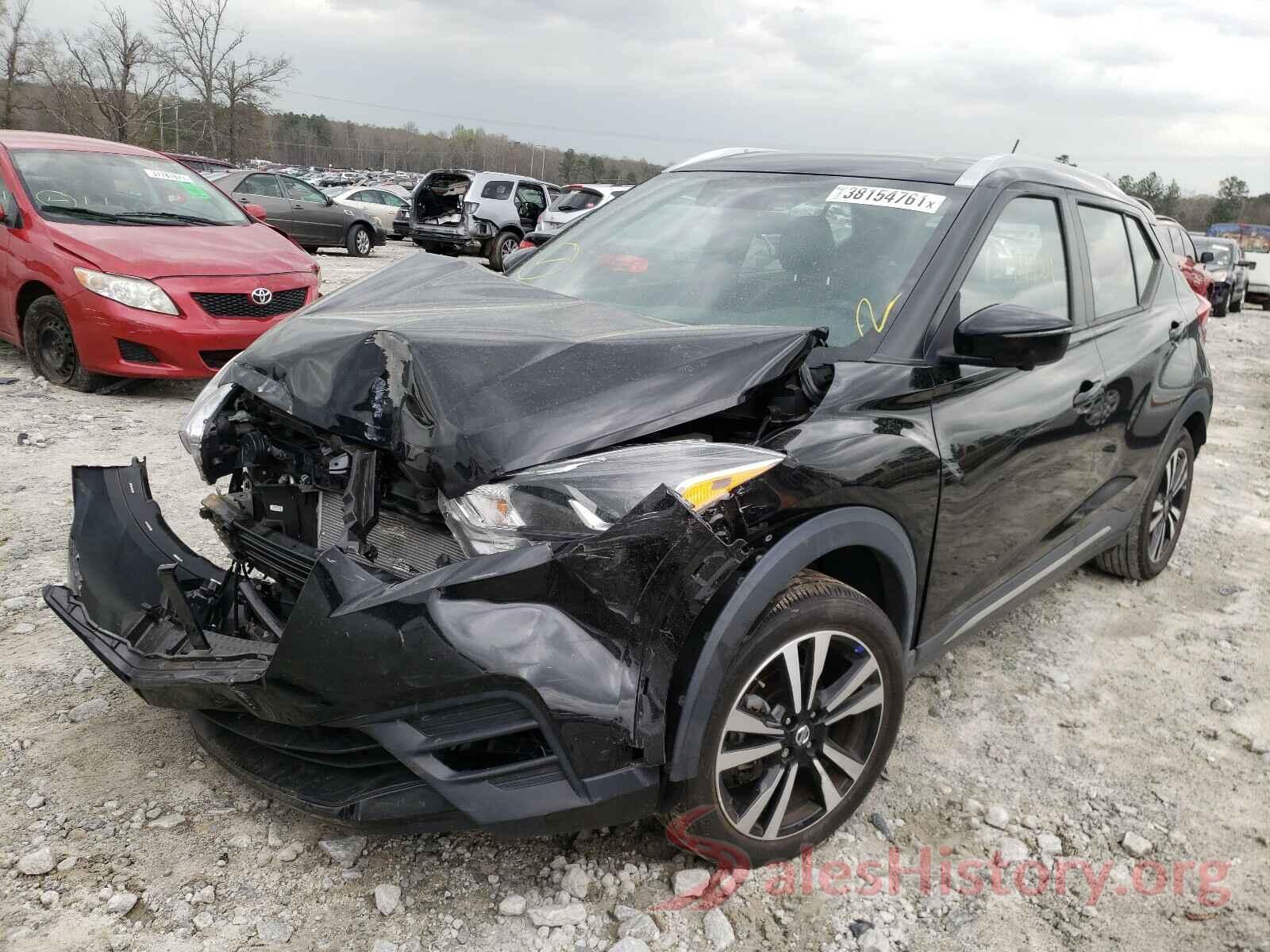 3N1CP5CUXJL520704 2018 NISSAN KICKS