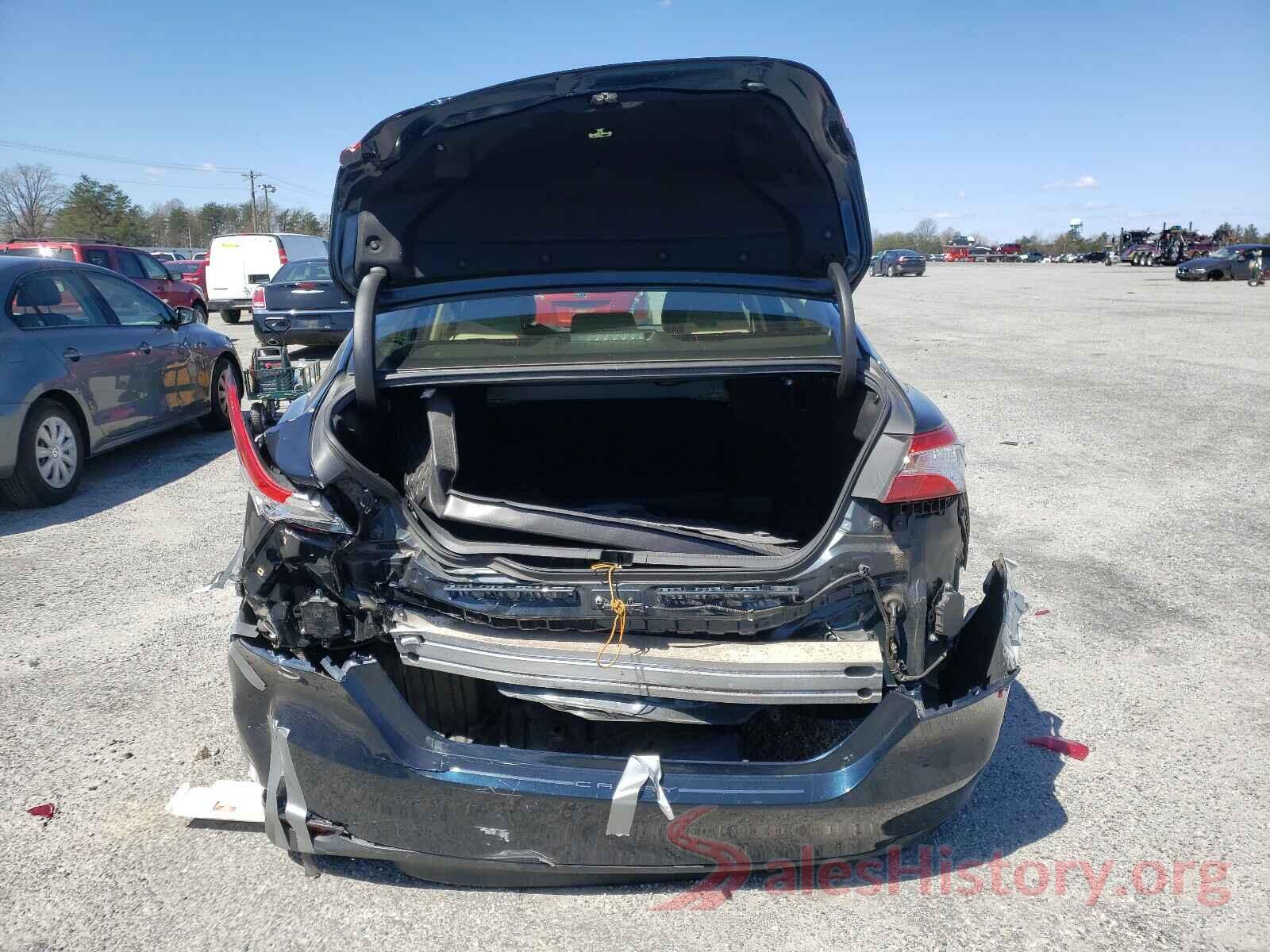 JTNB11HK0J3038552 2018 TOYOTA CAMRY