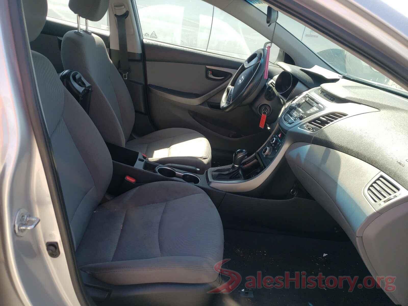 5NPDH4AE2GH753246 2016 HYUNDAI ELANTRA