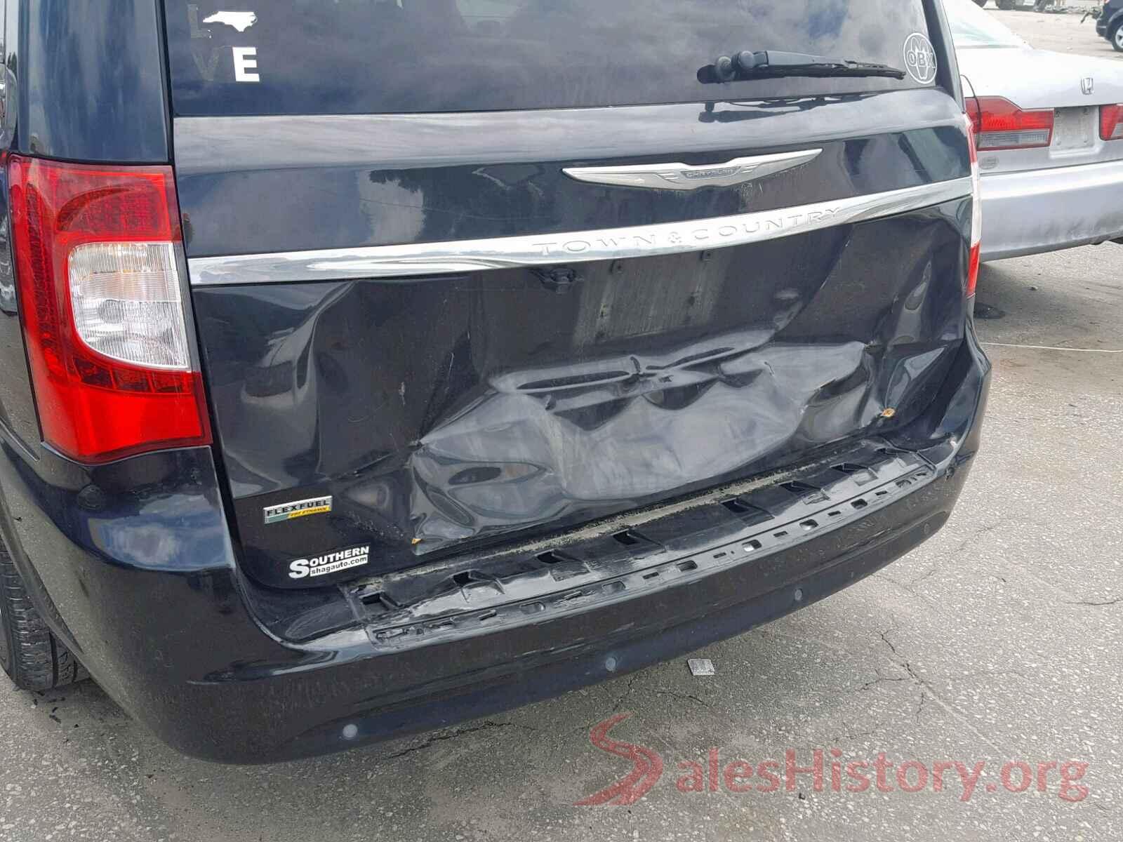 2A4RR5DG0BR702680 2011 CHRYSLER TOWN & COU