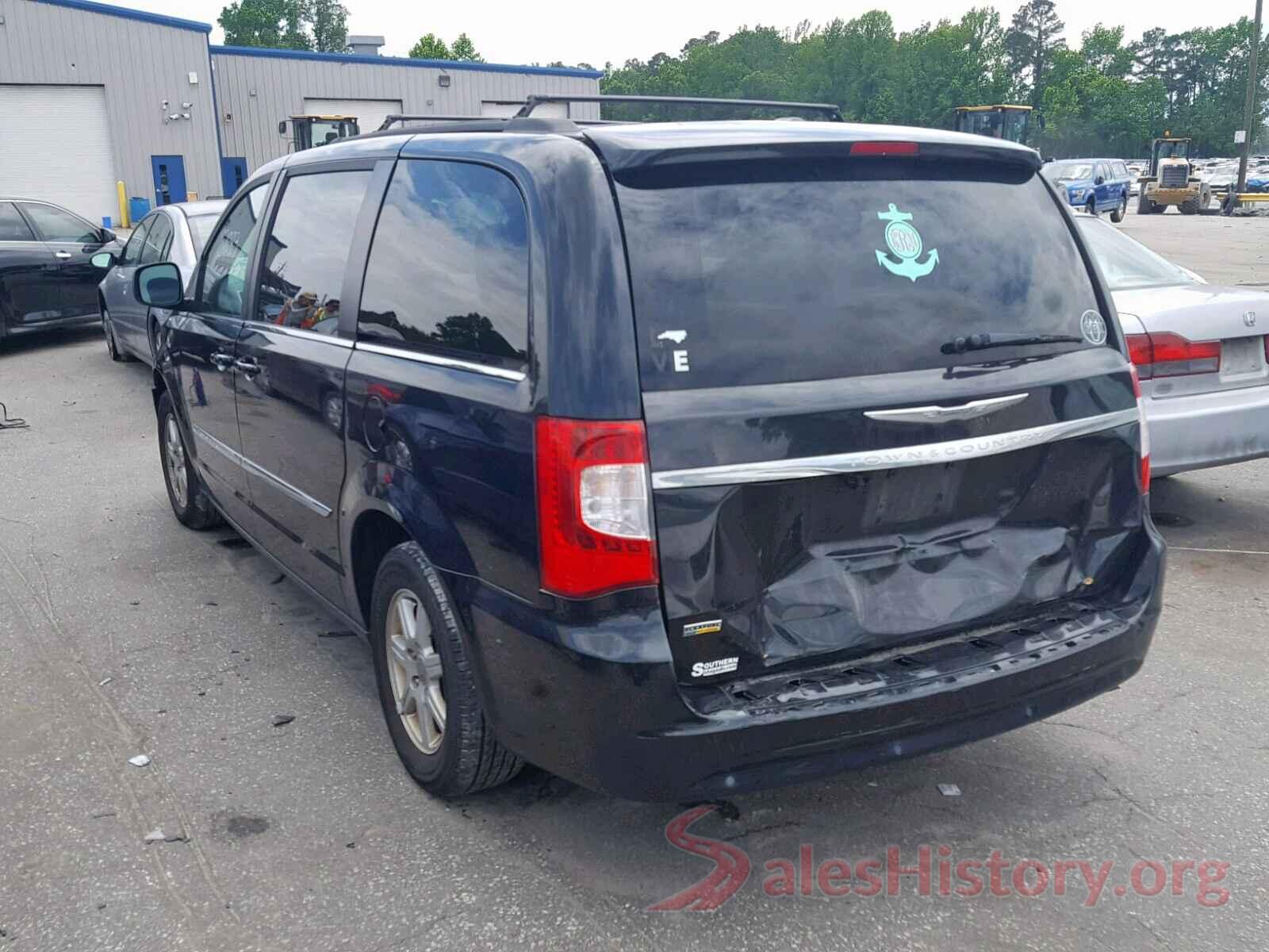 2A4RR5DG0BR702680 2011 CHRYSLER TOWN & COU