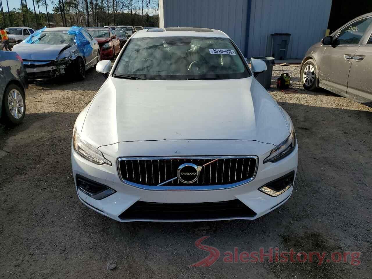 7JR102TL1MG123052 2021 VOLVO S60