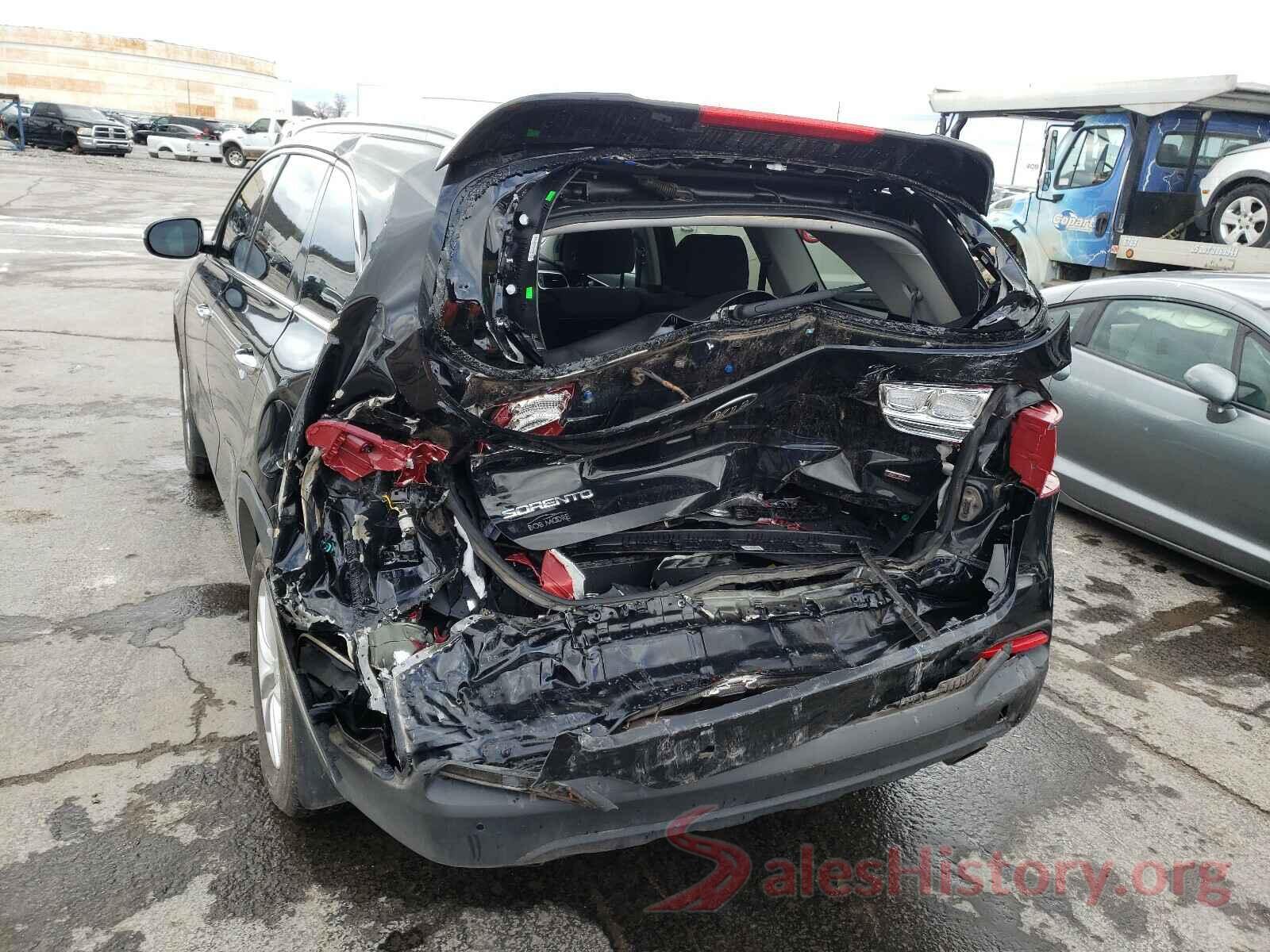 5XYPG4A35HG211095 2017 KIA SORENTO