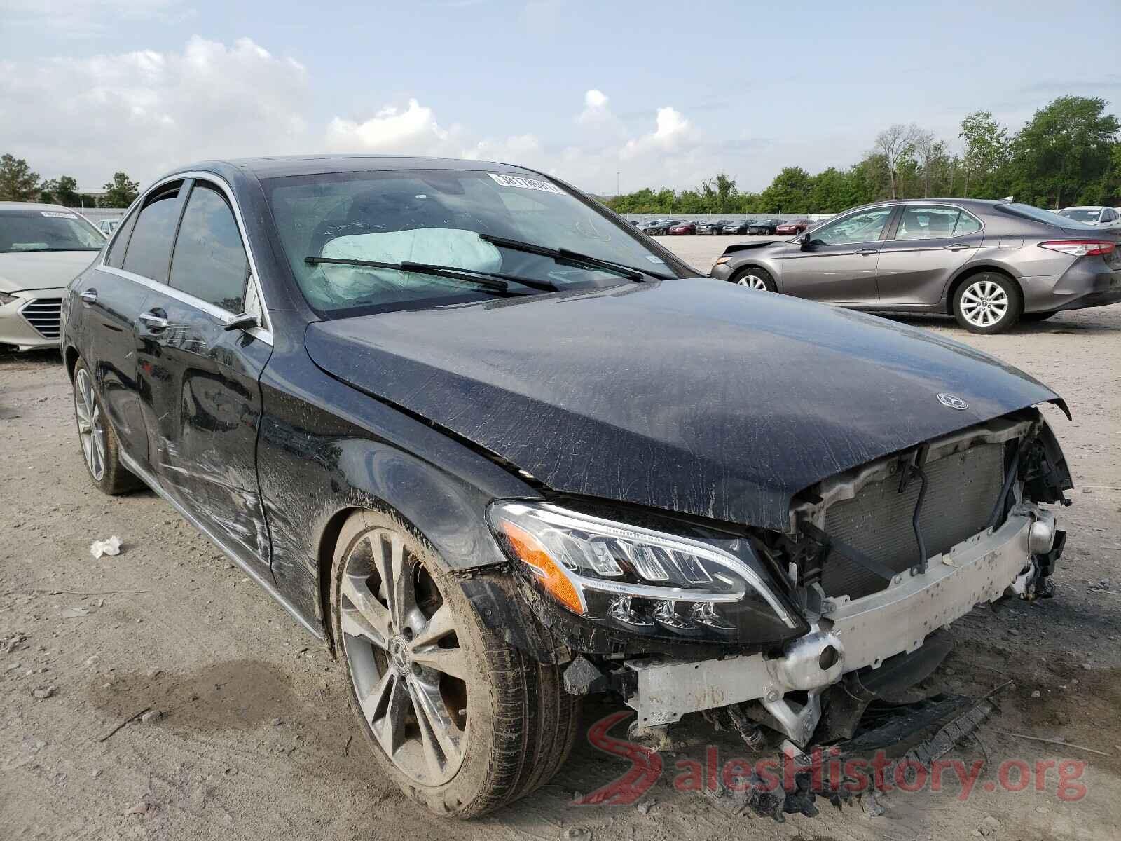 55SWF8DB0KU306363 2019 MERCEDES-BENZ C CLASS