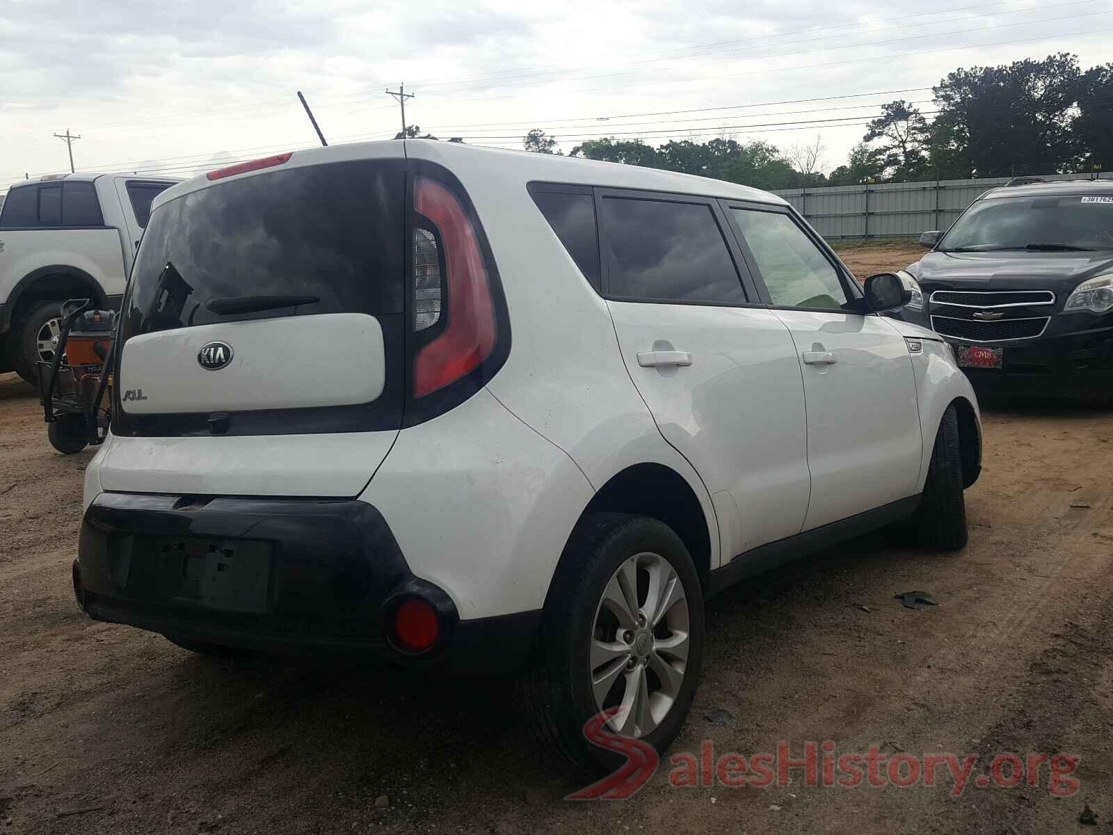 KNDJP3A52G7366135 2016 KIA SOUL