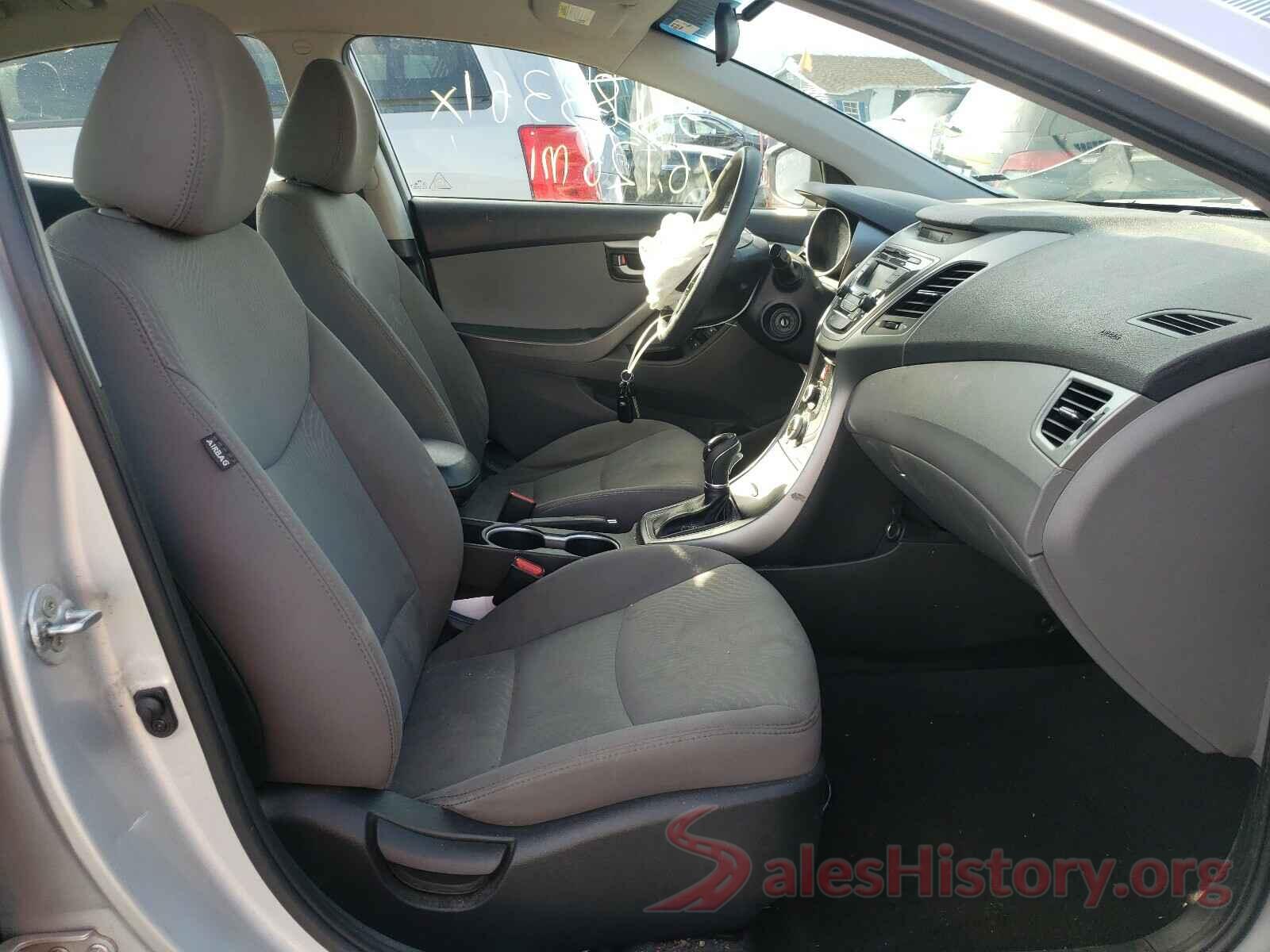 5NPDH4AE4GH785678 2016 HYUNDAI ELANTRA