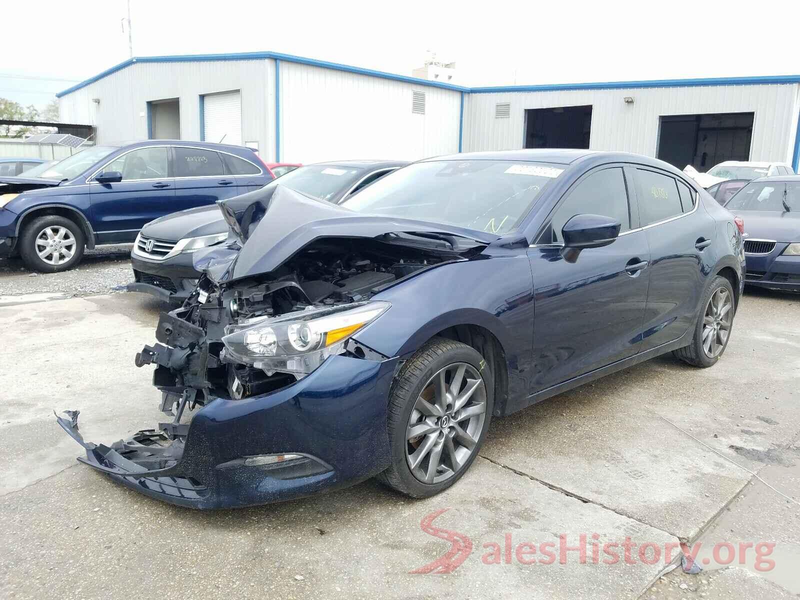 3MZBN1V30JM194236 2018 MAZDA 3