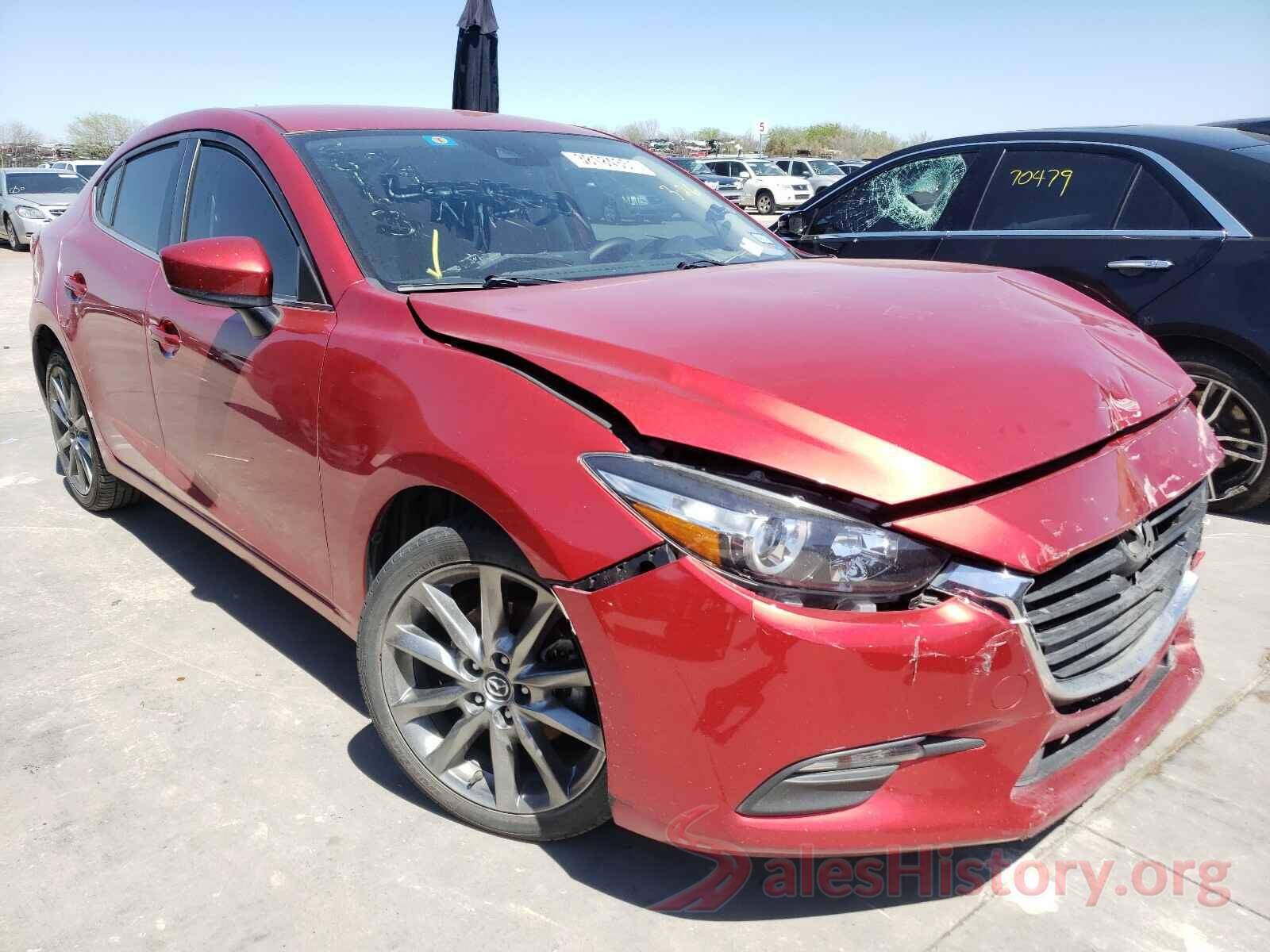 3MZBN1V38JM209453 2018 MAZDA 3