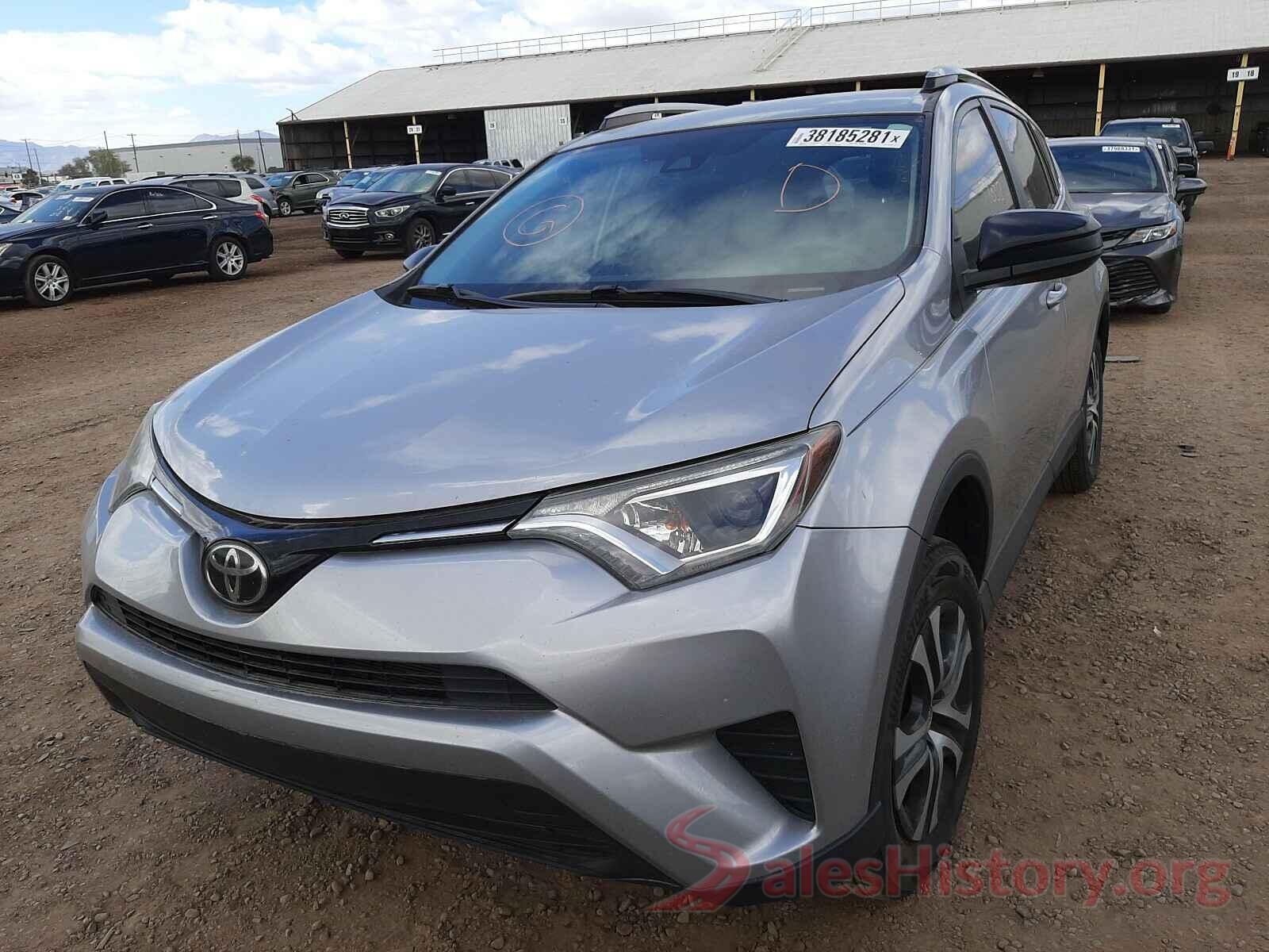 2T3ZFREV7HW352952 2017 TOYOTA RAV4