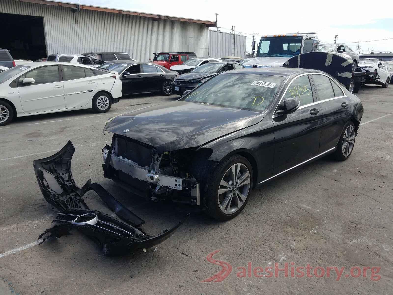 55SWF4JB7JU275883 2018 MERCEDES-BENZ C CLASS