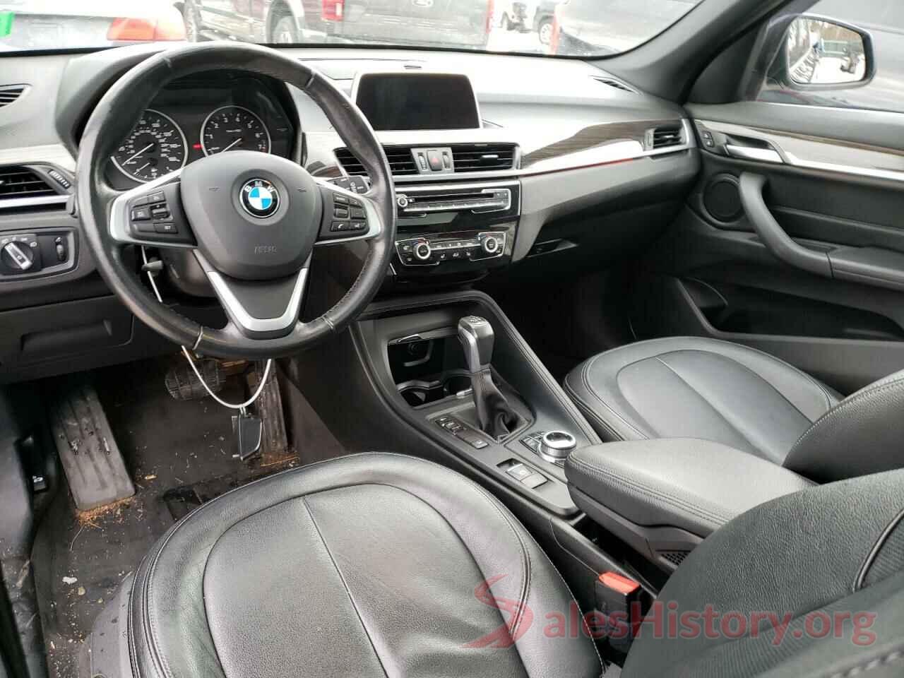 WBXHT3C37J5K27663 2018 BMW X1