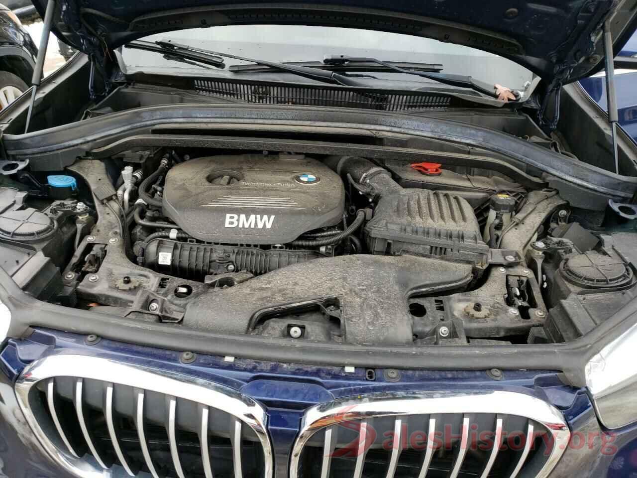 WBXHT3C37J5K27663 2018 BMW X1