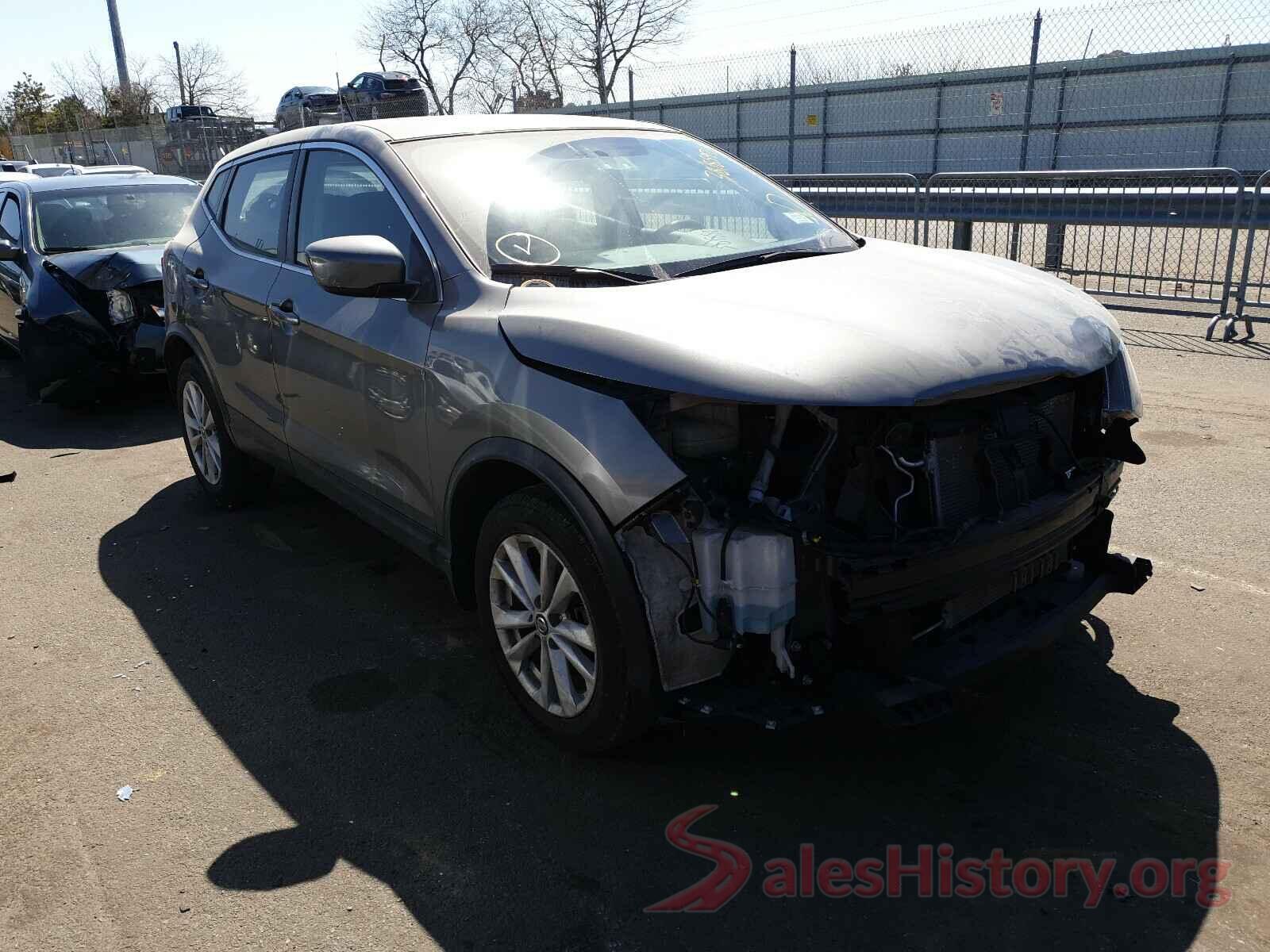 JN1BJ1CR0KW627449 2019 NISSAN ROGUE