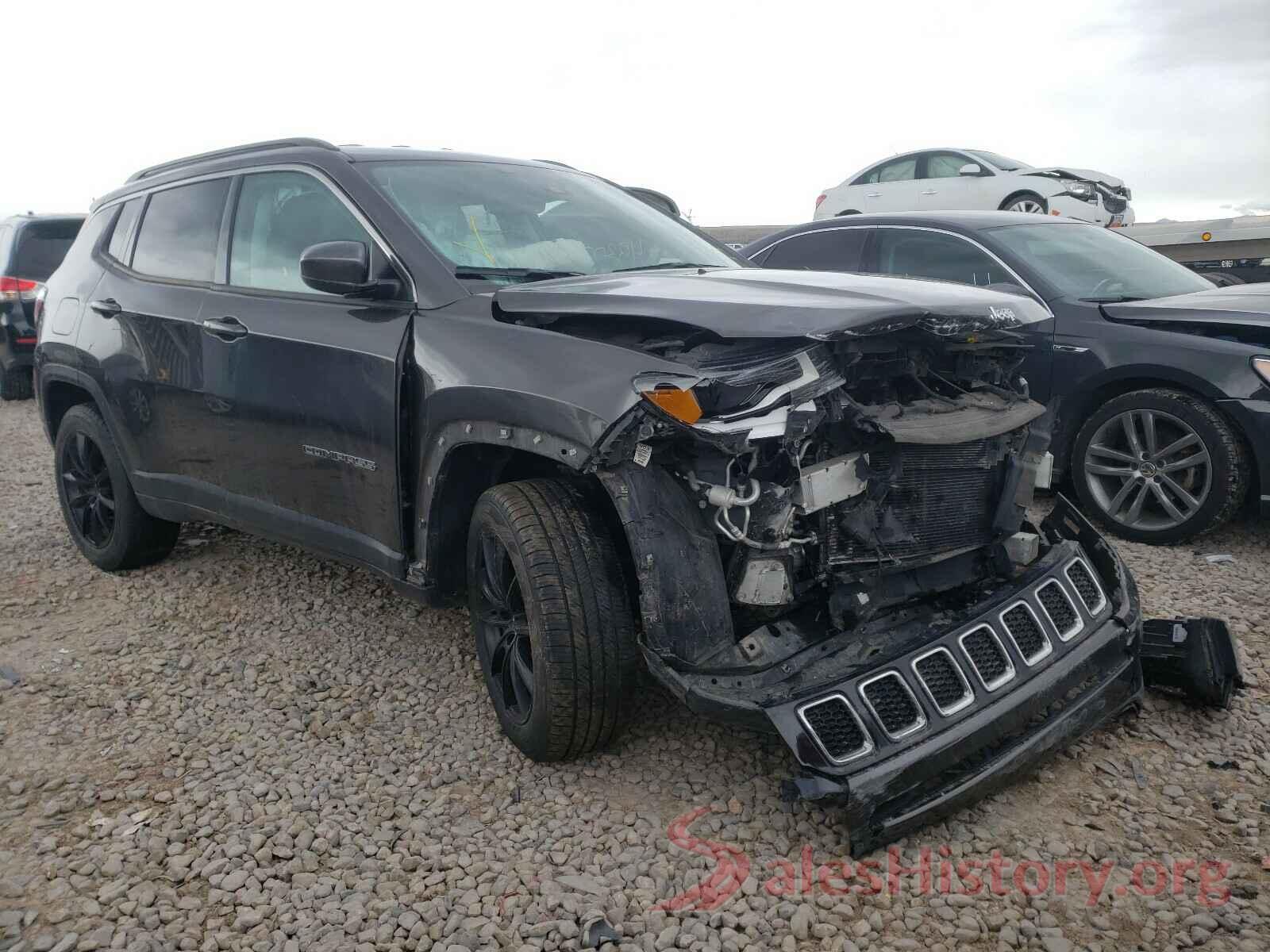 3C4NJDBBXJT359983 2018 JEEP COMPASS