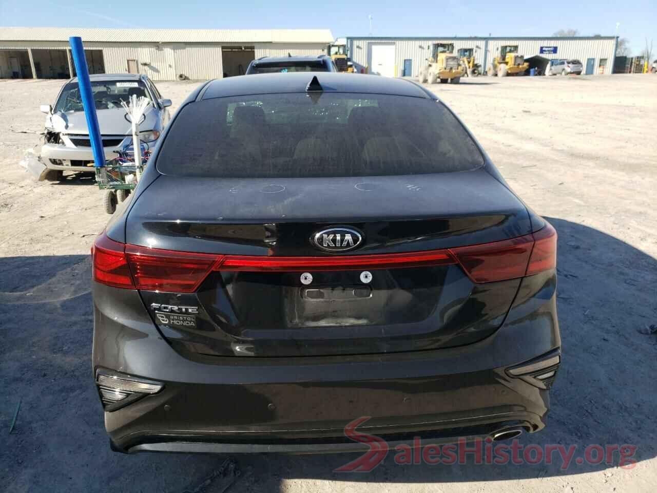 3KPF24AD2KE027000 2019 KIA FORTE