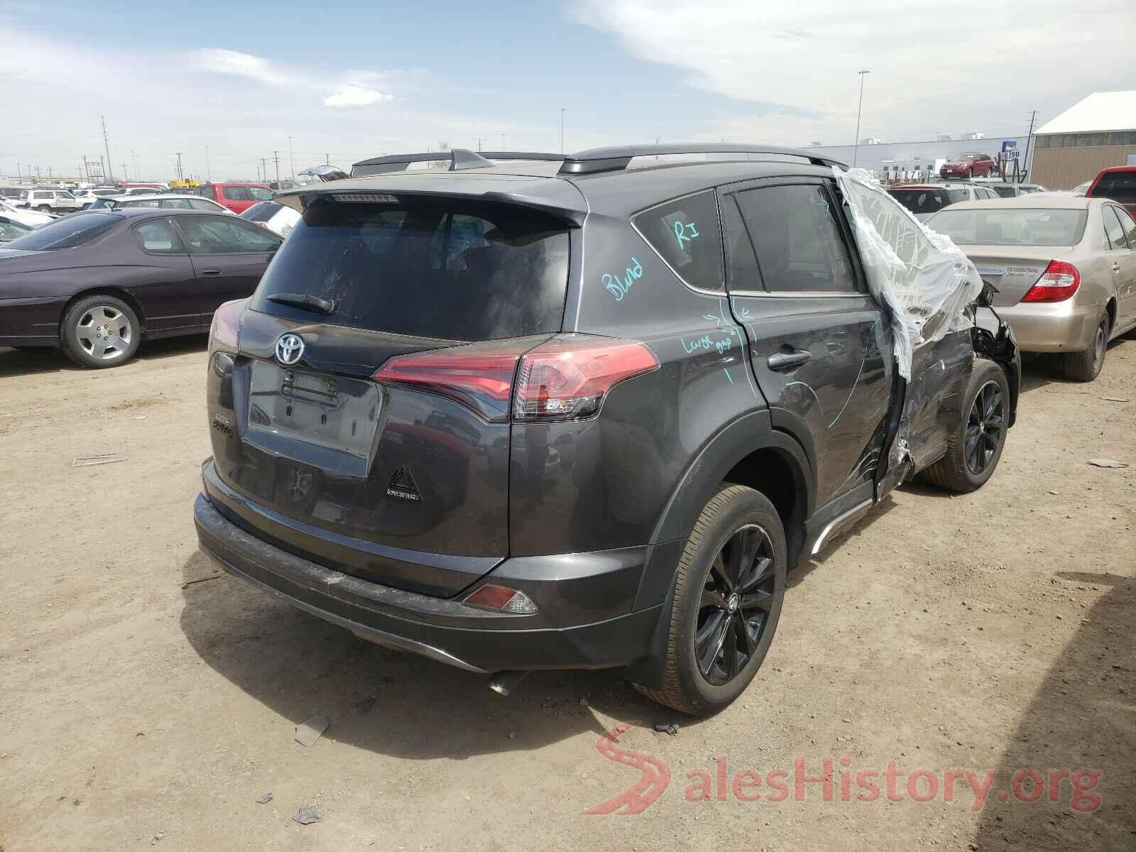 2T3RFREVXJW835812 2018 TOYOTA RAV4