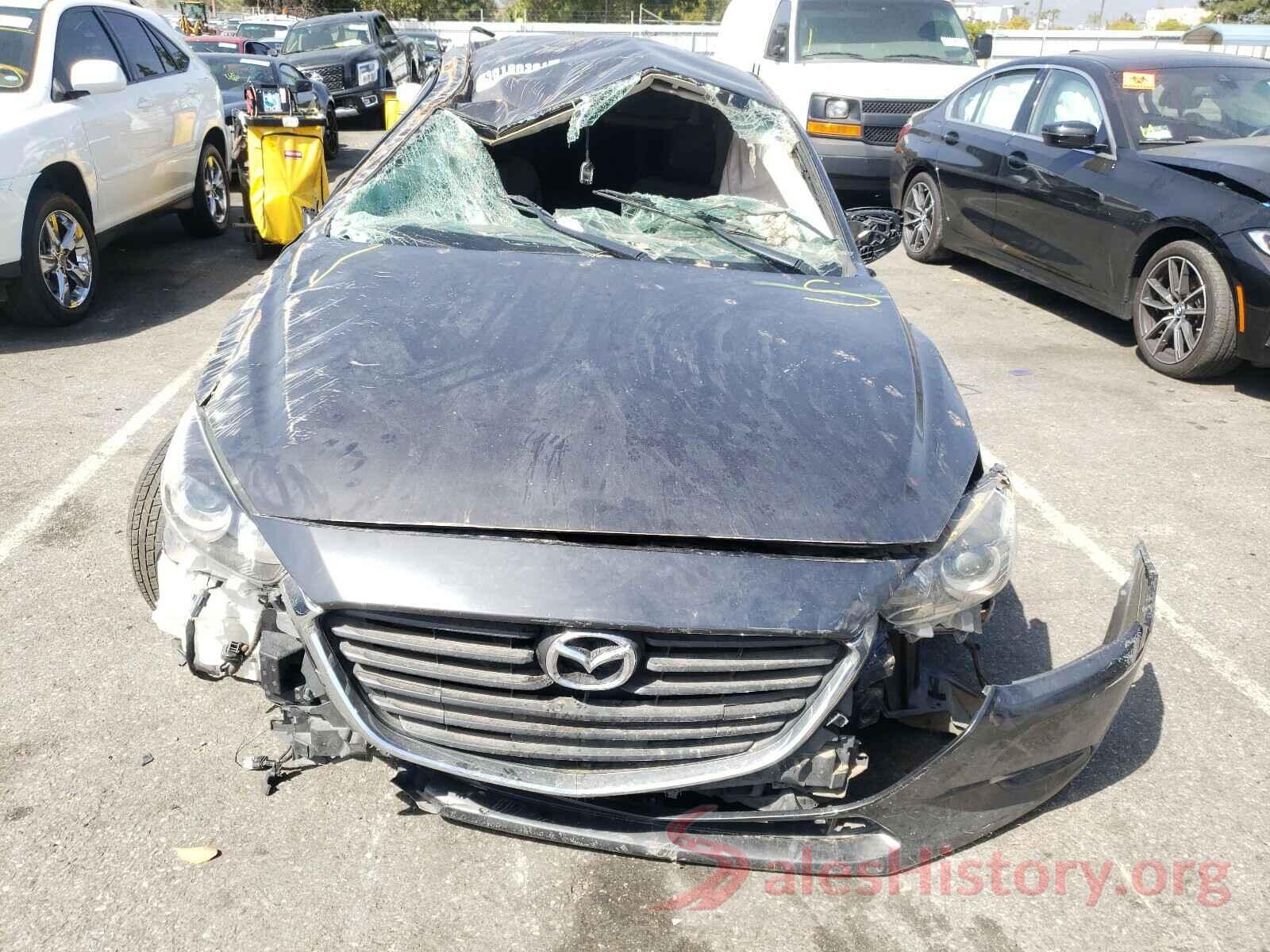 3MZBN1U75HM108563 2017 MAZDA 3