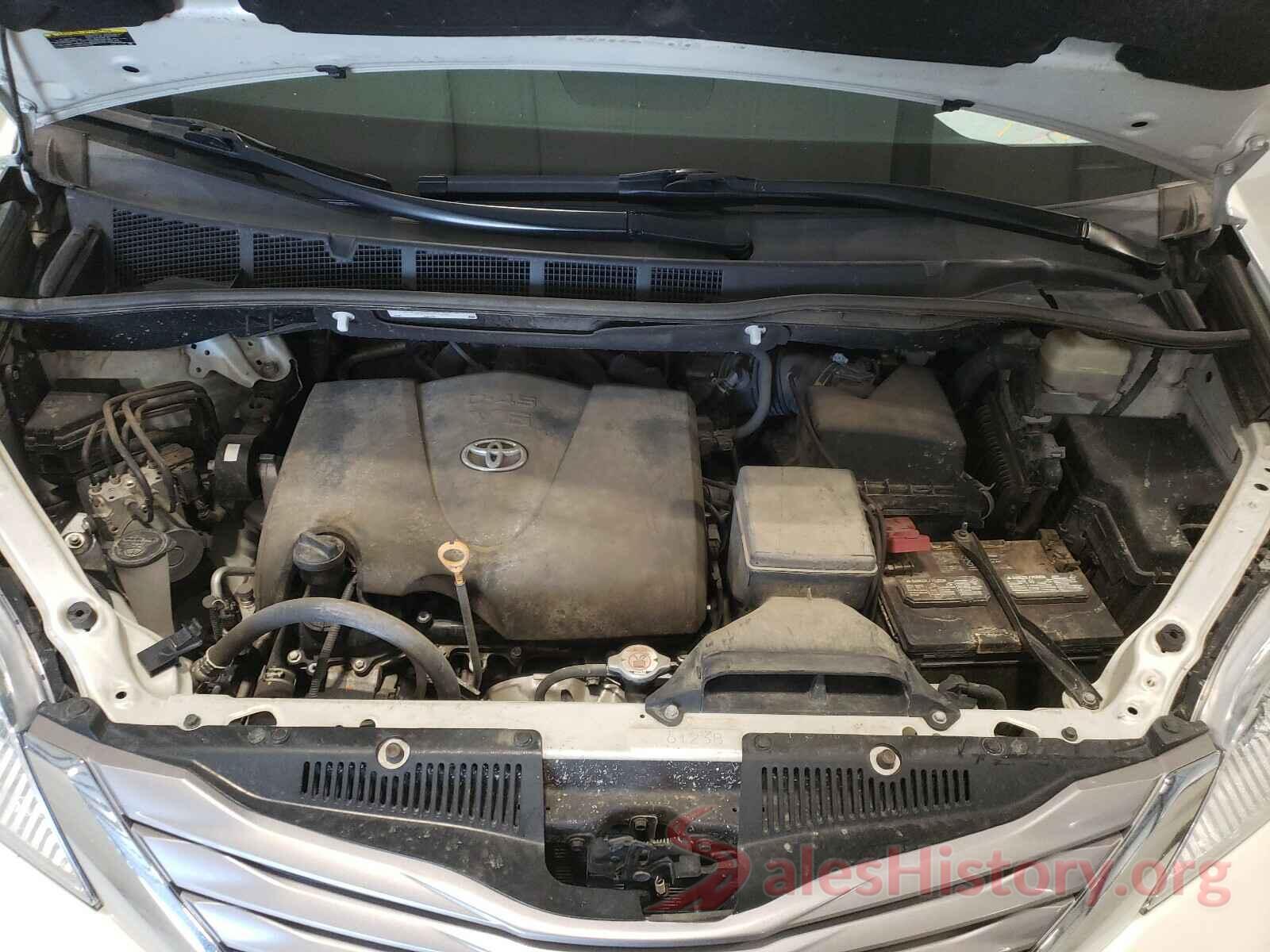 5TDYZ3DCXHS780063 2017 TOYOTA SIENNA