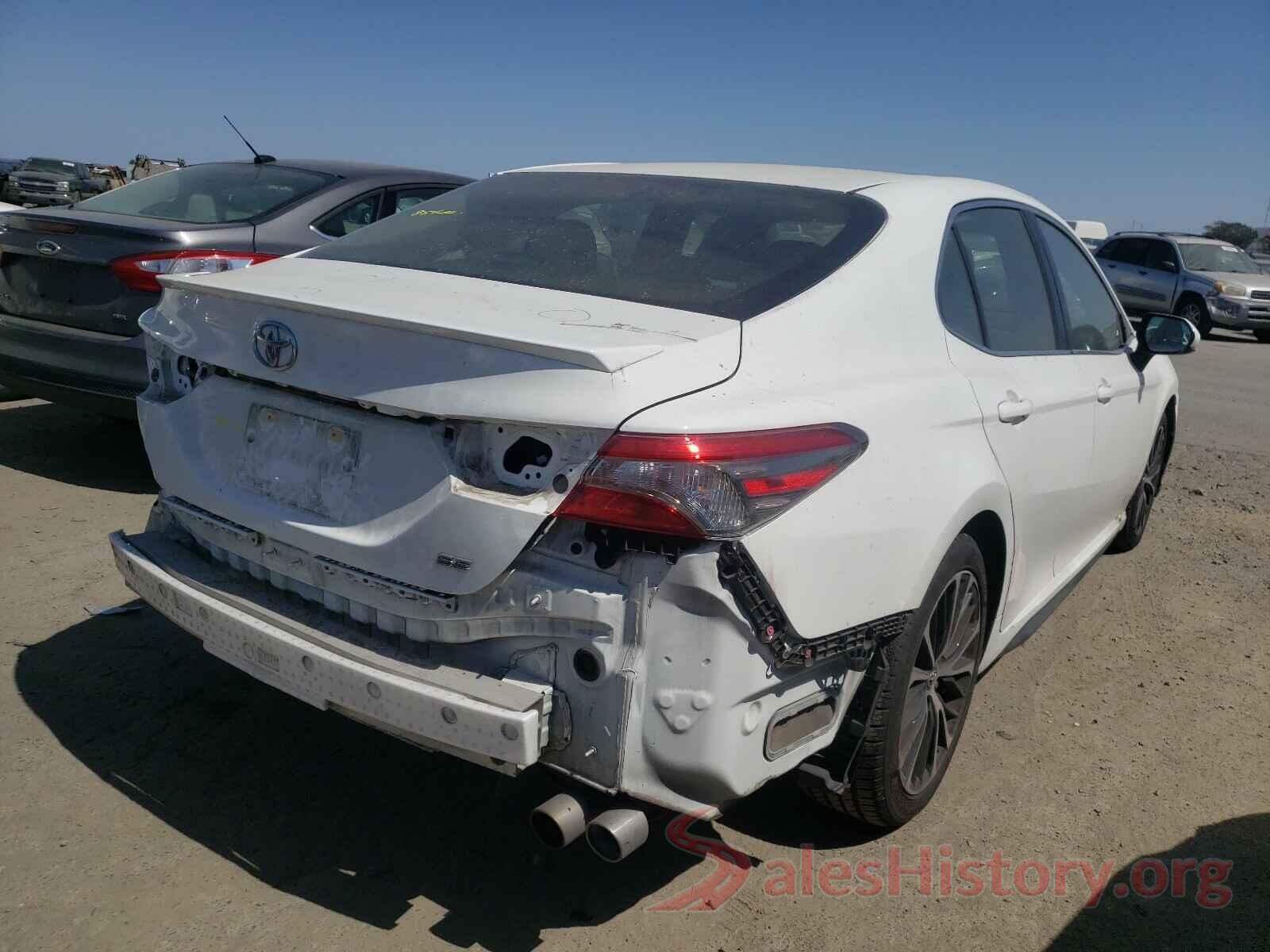 JTNB11HK3J3032499 2018 TOYOTA CAMRY