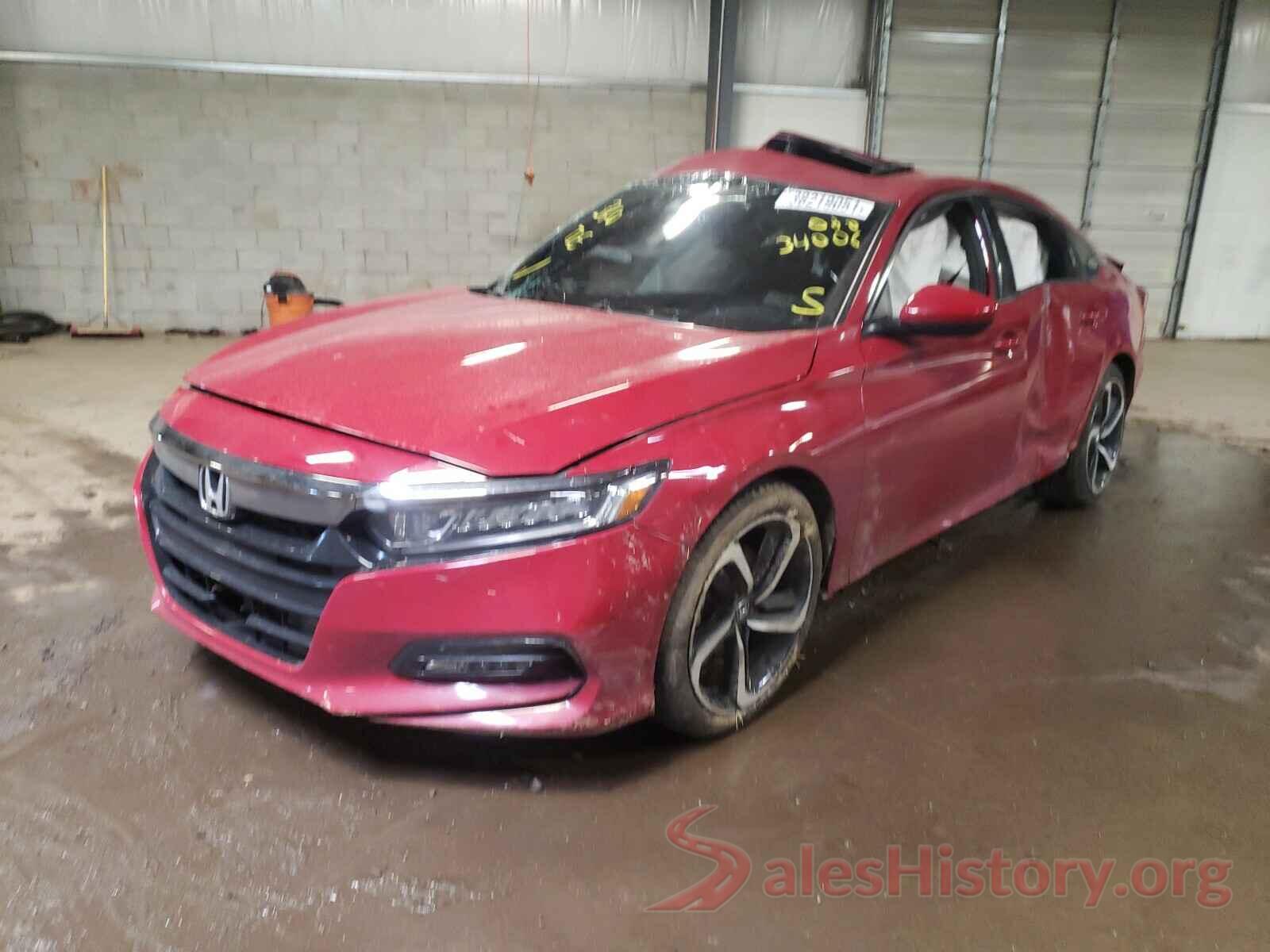 1HGCV2F3XJA053734 2018 HONDA ACCORD