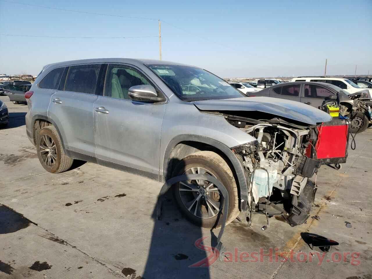 5TDZZRFH8KS368313 2019 TOYOTA HIGHLANDER