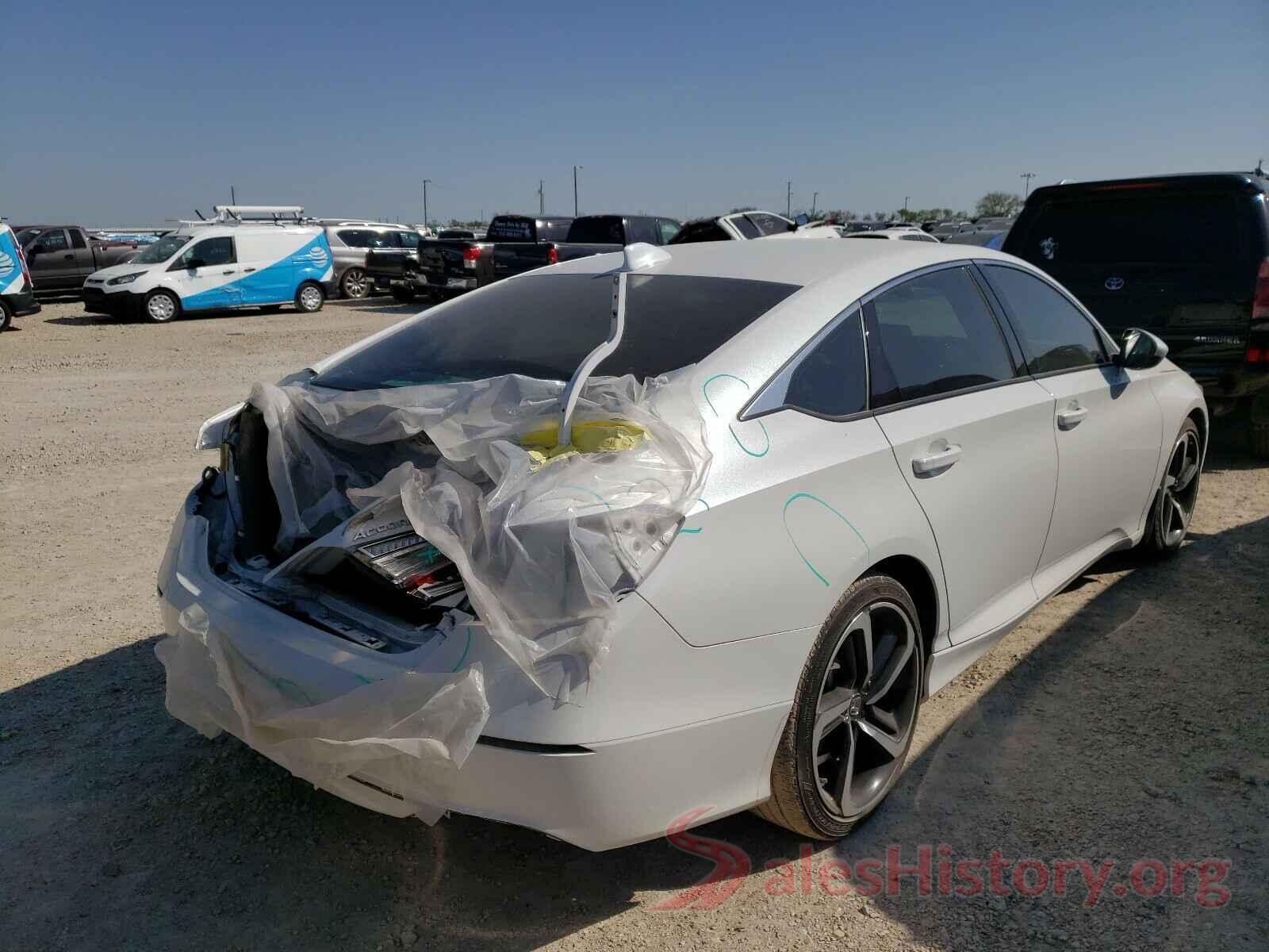 1HGCV1F39JA152393 2018 HONDA ACCORD