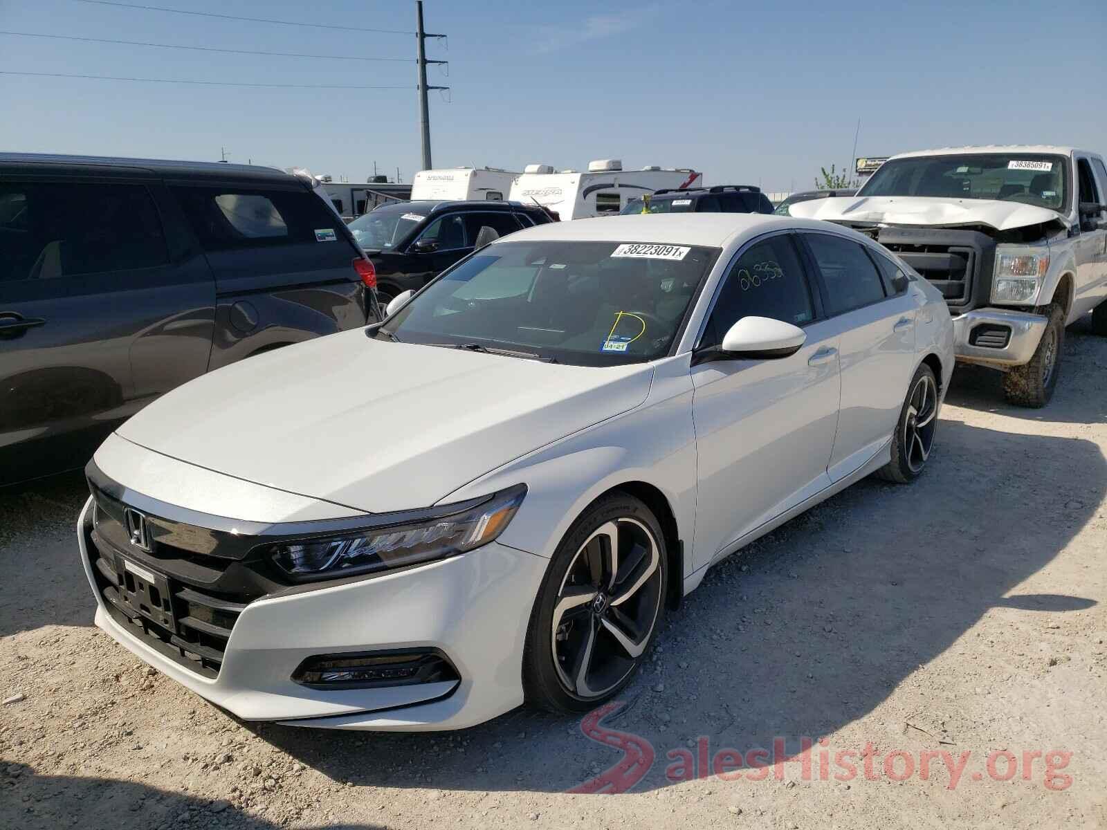 1HGCV1F39JA152393 2018 HONDA ACCORD