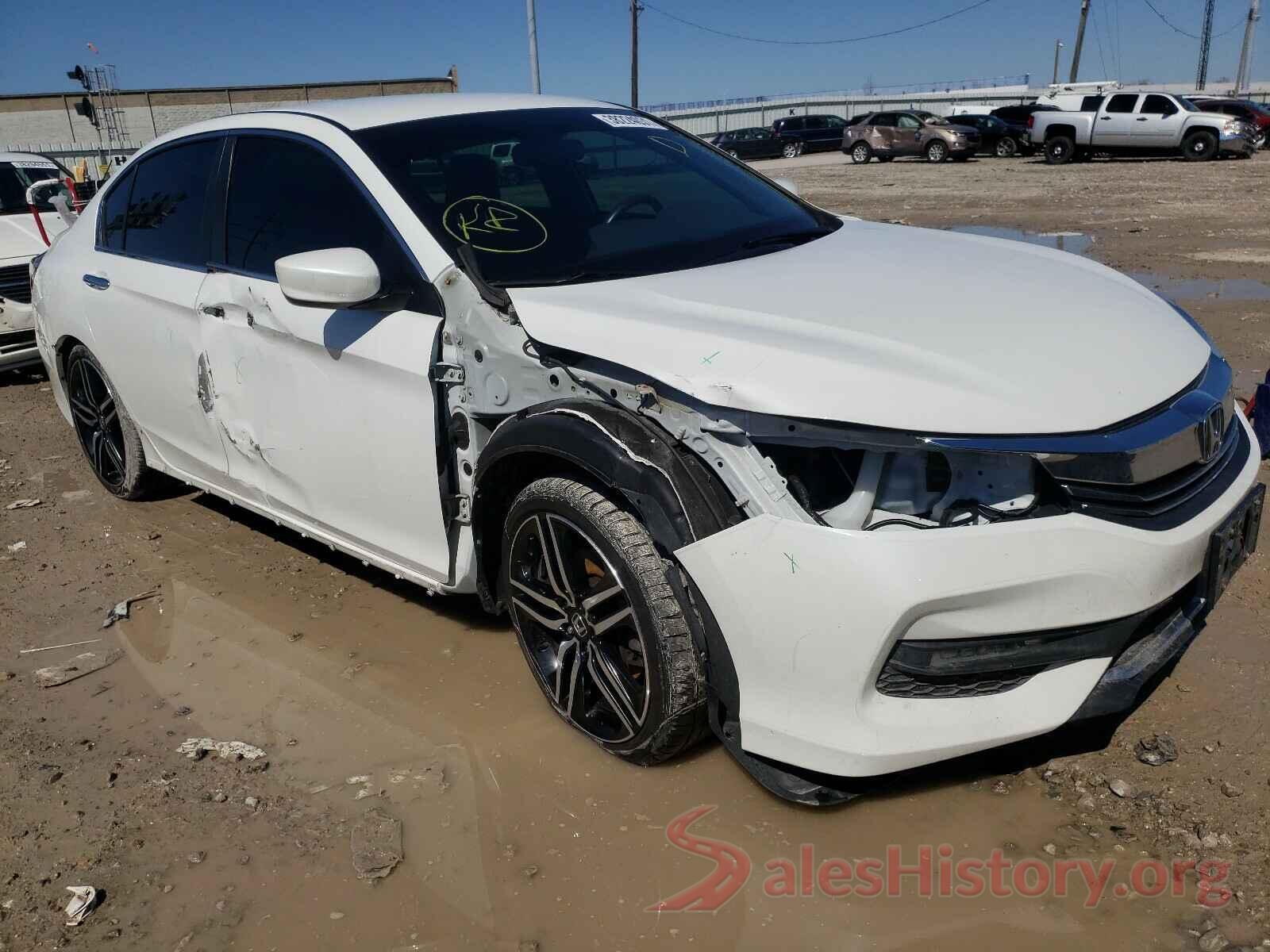 1HGCR2F12HA075661 2017 HONDA ACCORD