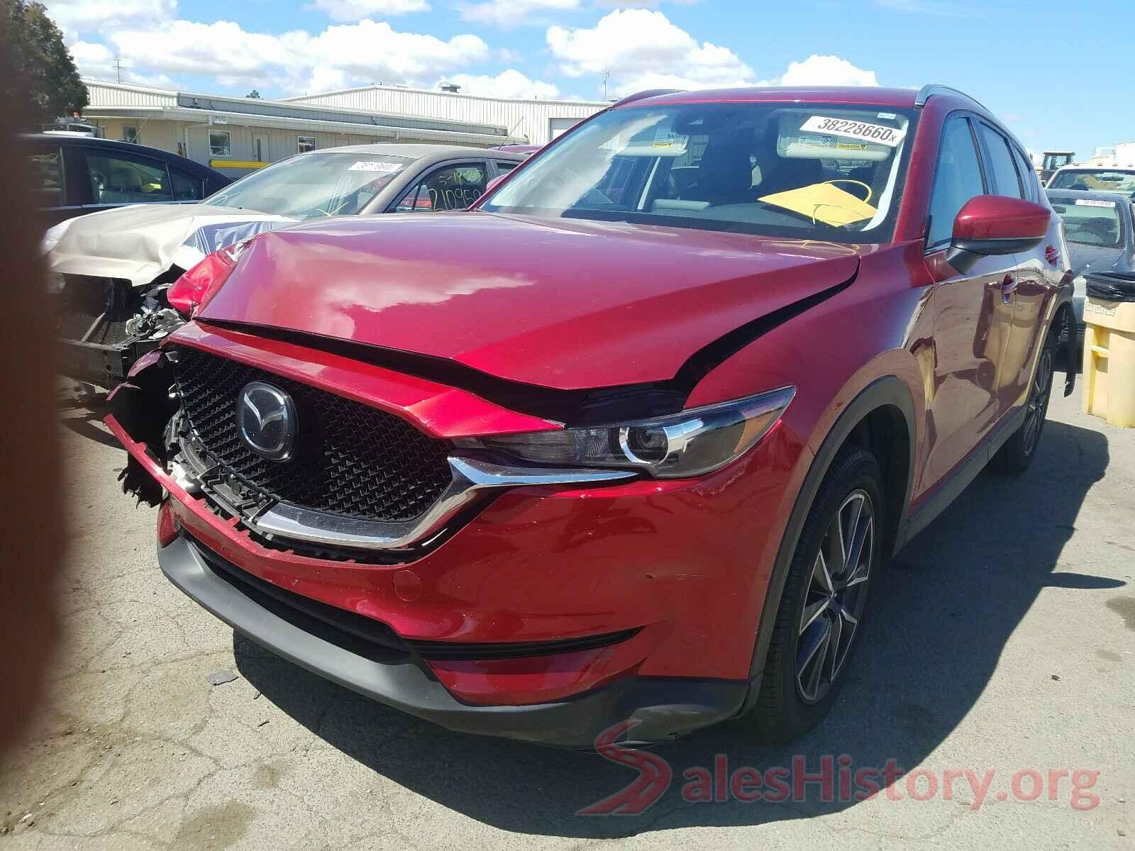 JM3KFACMXJ1407998 2018 MAZDA CX-5