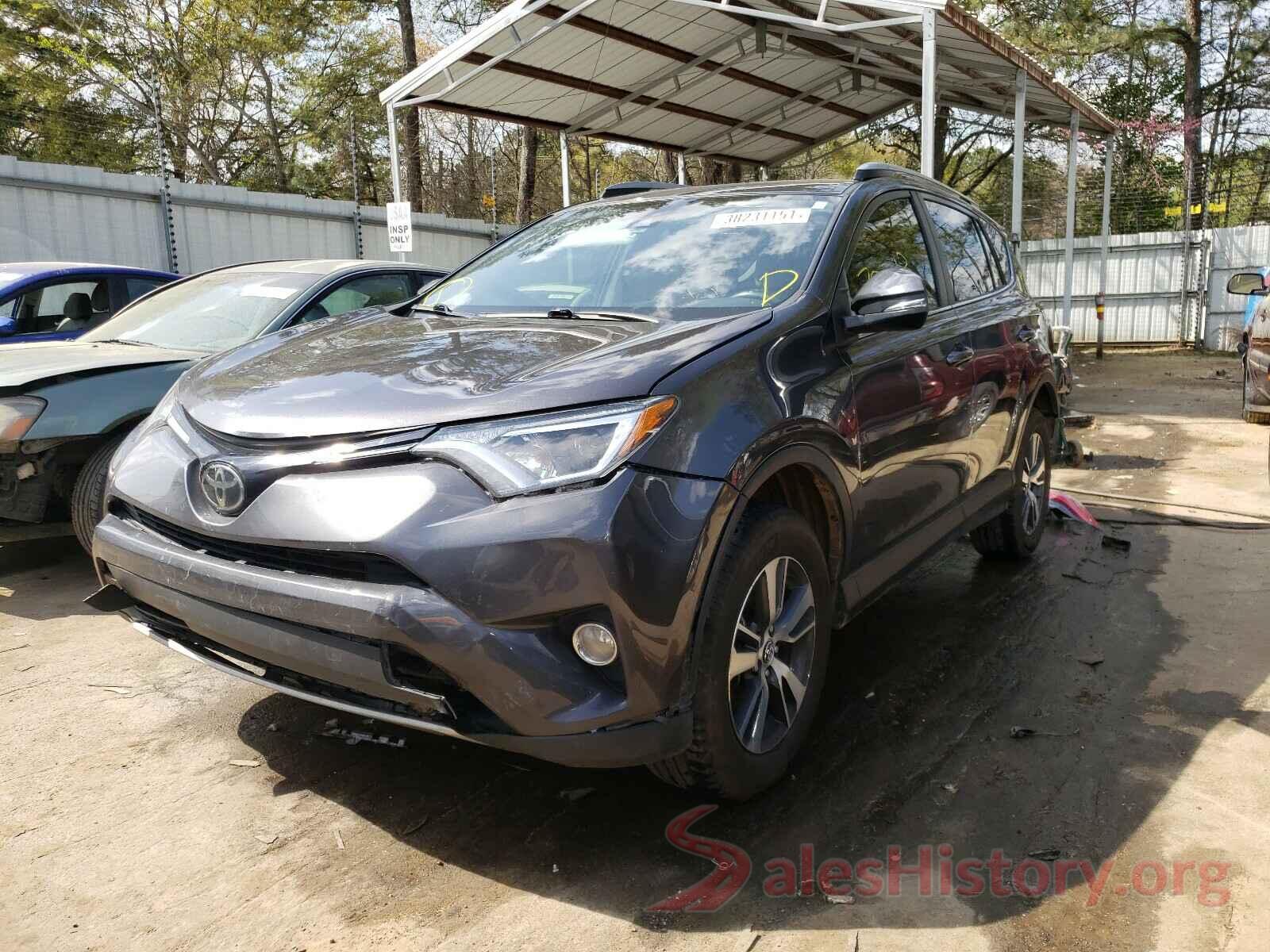 JTMWFREV9JJ185307 2018 TOYOTA RAV4