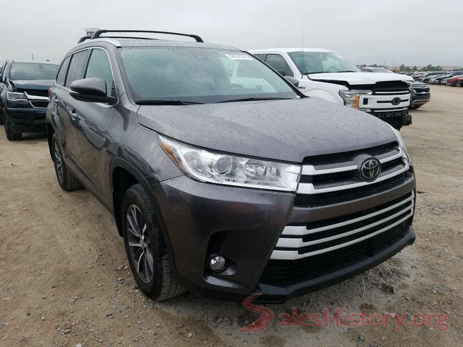 5TDJZRFH9KS569957 2019 TOYOTA HIGHLANDER