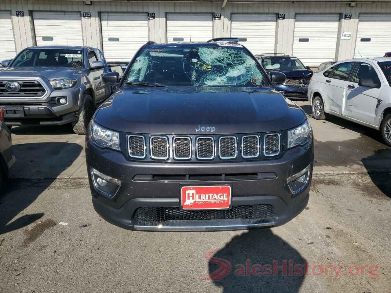 3C4NJDCB7KT753540 2019 JEEP COMPASS