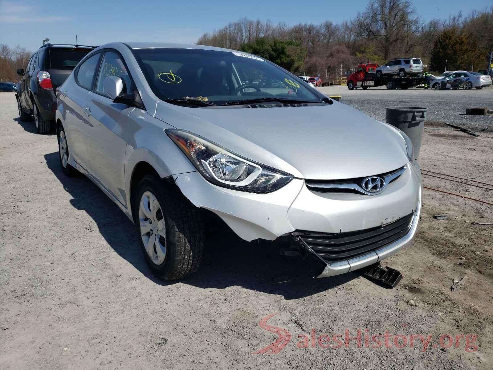 5NPDH4AE9GH752689 2016 HYUNDAI ELANTRA