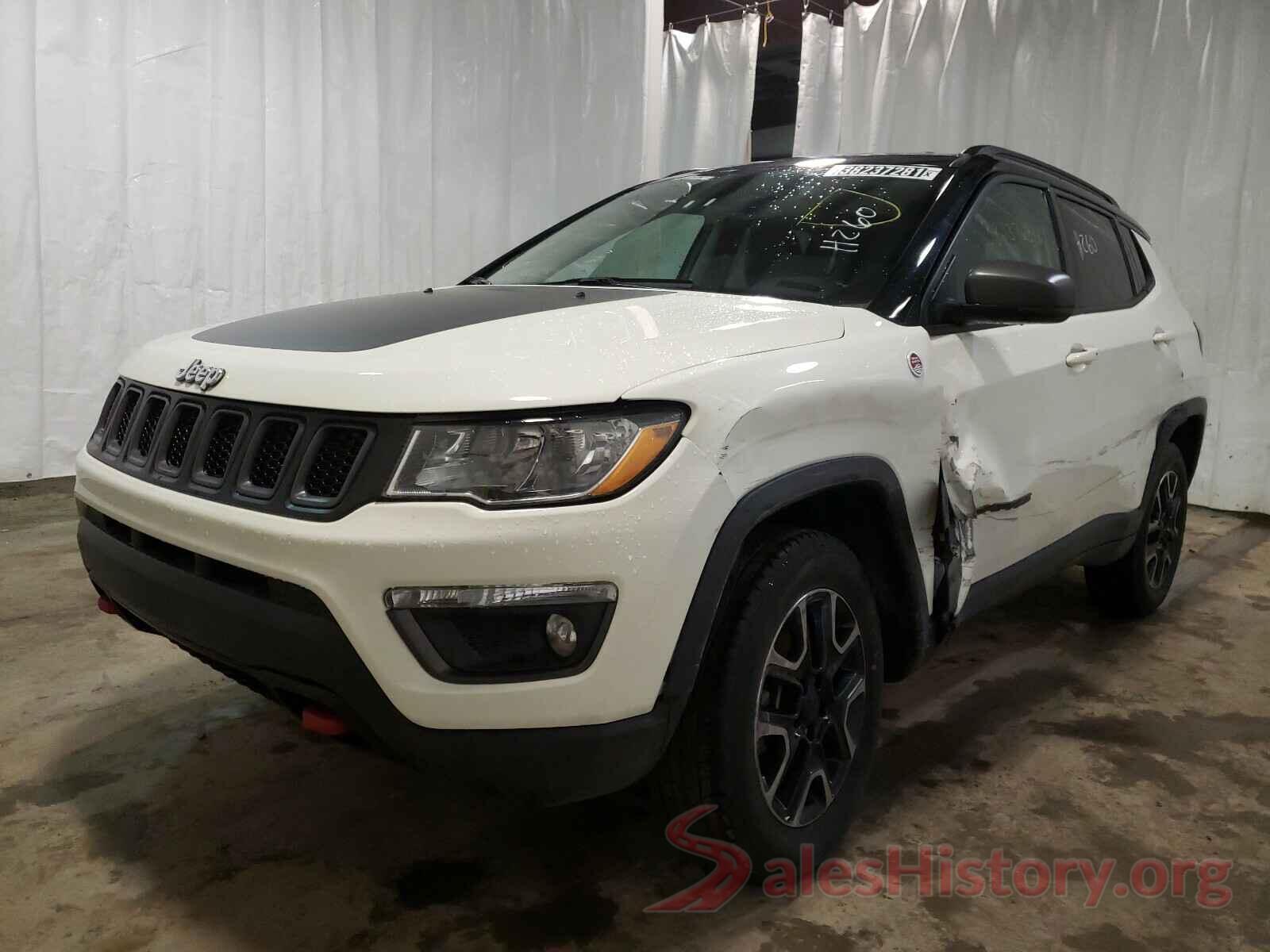 3C4NJDDBXKT744782 2019 JEEP COMPASS