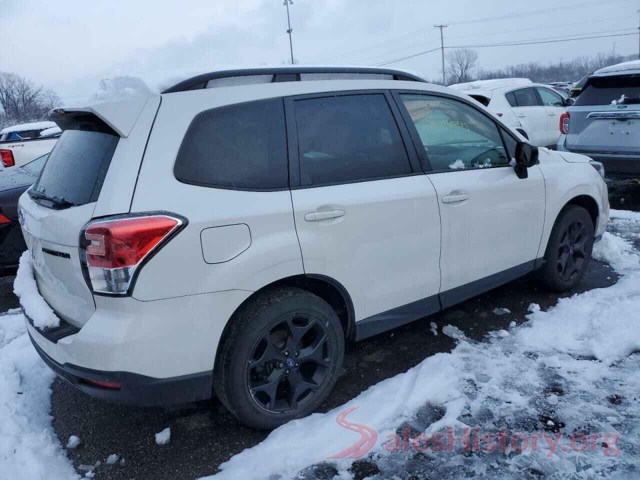 JF2SJAEC0JH490006 2018 SUBARU FORESTER