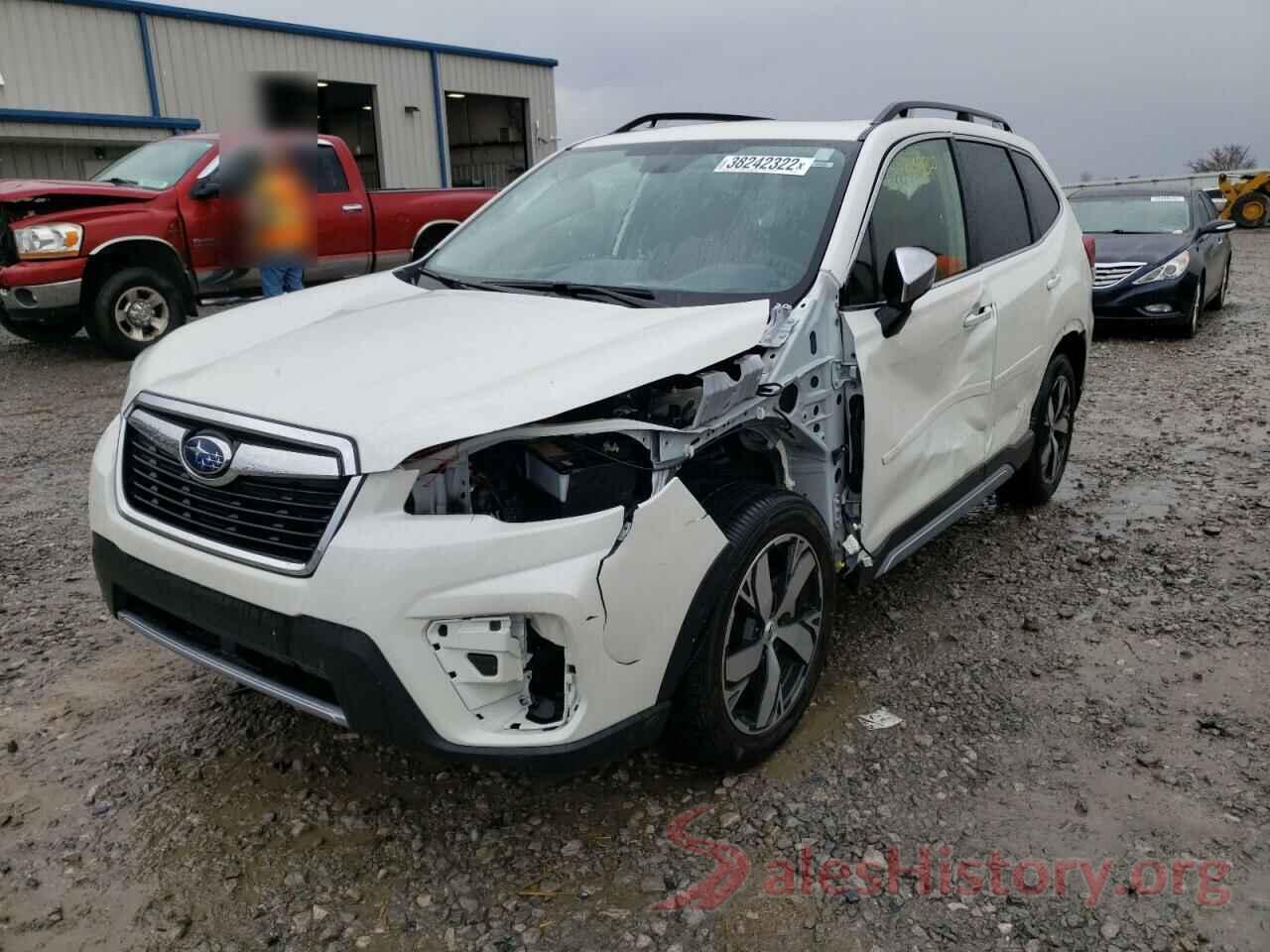 JF2SKAXC2MH516555 2021 SUBARU FORESTER