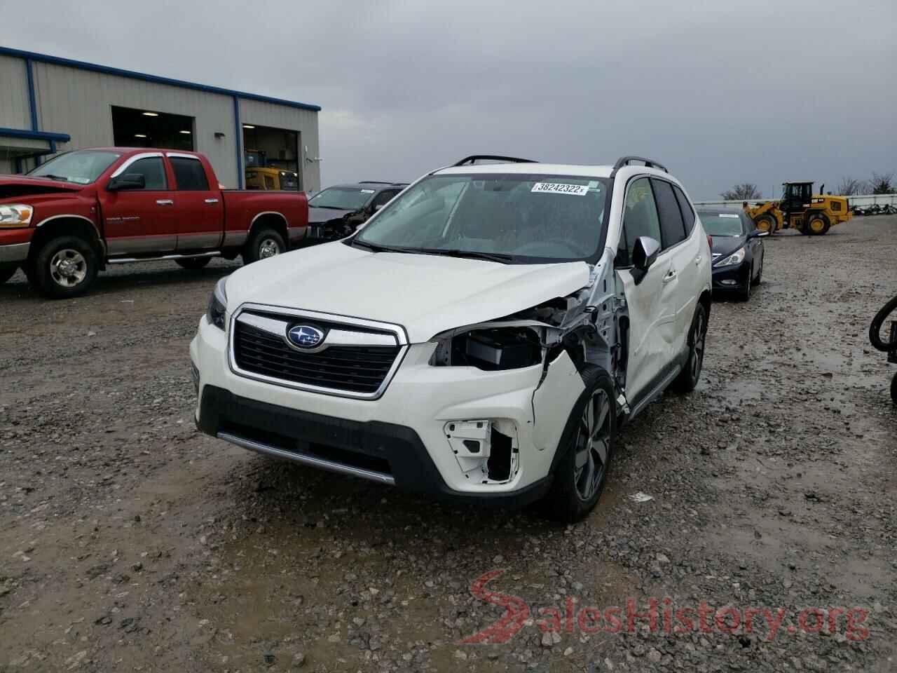 JF2SKAXC2MH516555 2021 SUBARU FORESTER