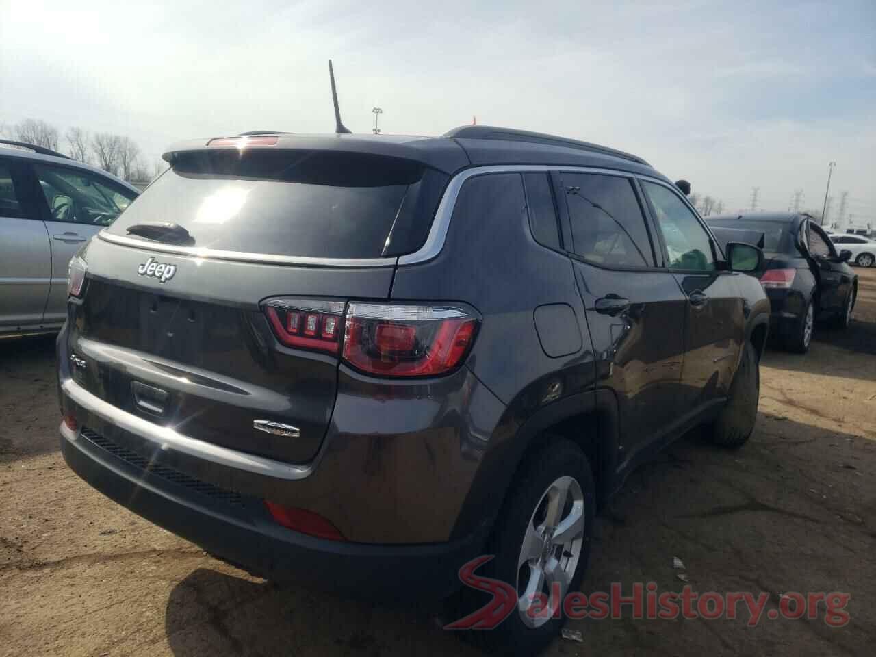 3C4NJDBB8JT314573 2018 JEEP COMPASS