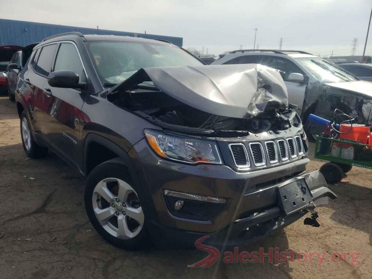 3C4NJDBB8JT314573 2018 JEEP COMPASS