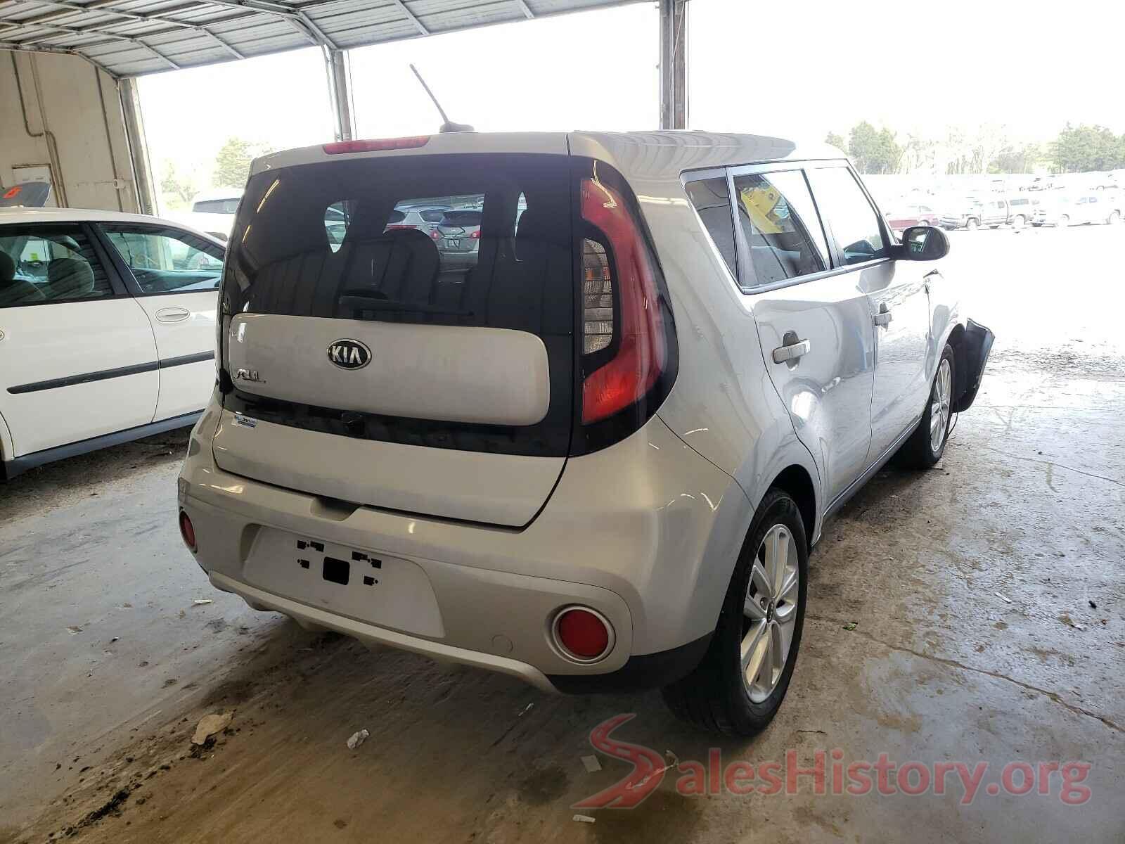 KNDJP3A55J7618547 2018 KIA SOUL