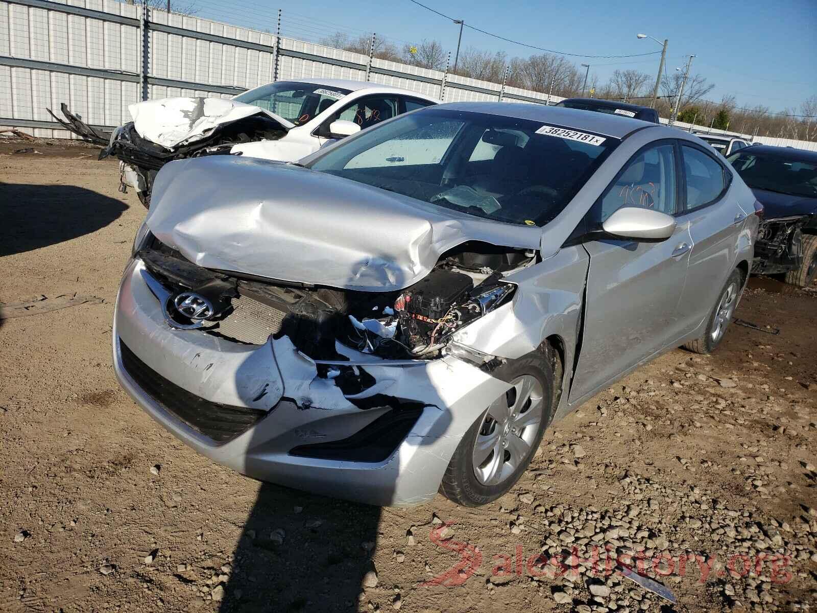 5NPDH4AE9GH744592 2016 HYUNDAI ELANTRA