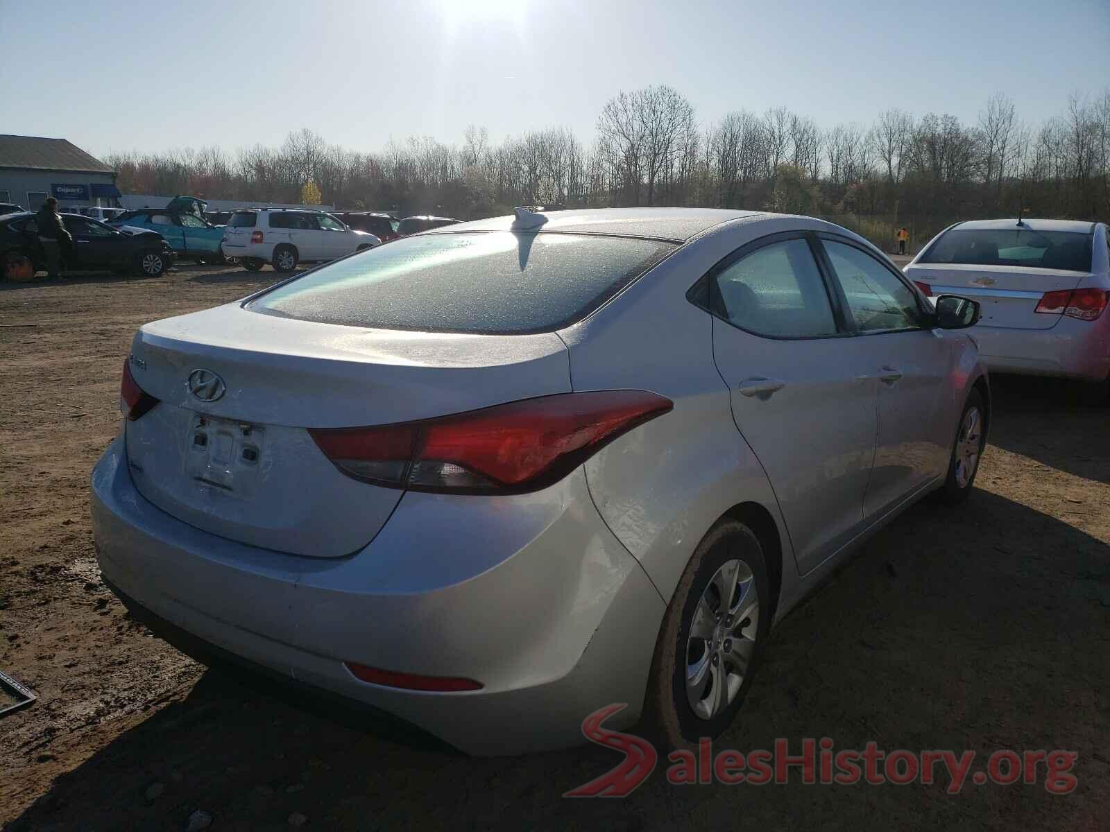 5NPDH4AE9GH744592 2016 HYUNDAI ELANTRA