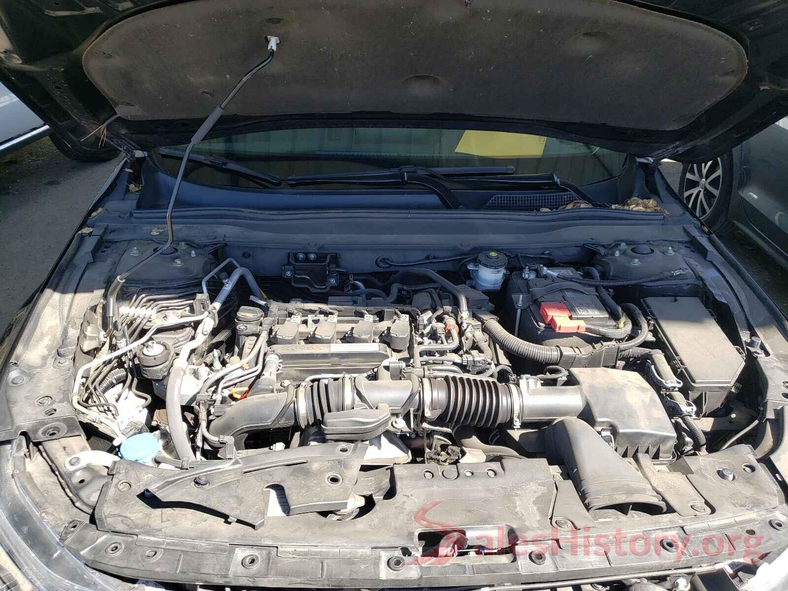 1HGCV1F37JA053684 2018 HONDA ACCORD