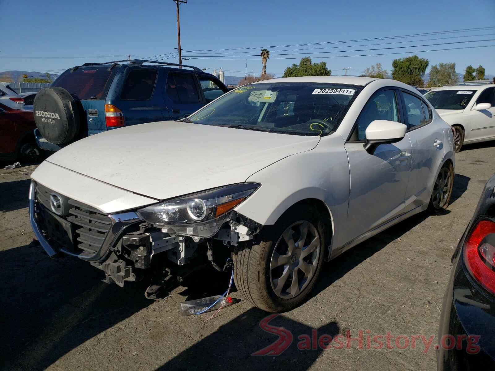 3MZBN1U79HM156888 2017 MAZDA 3