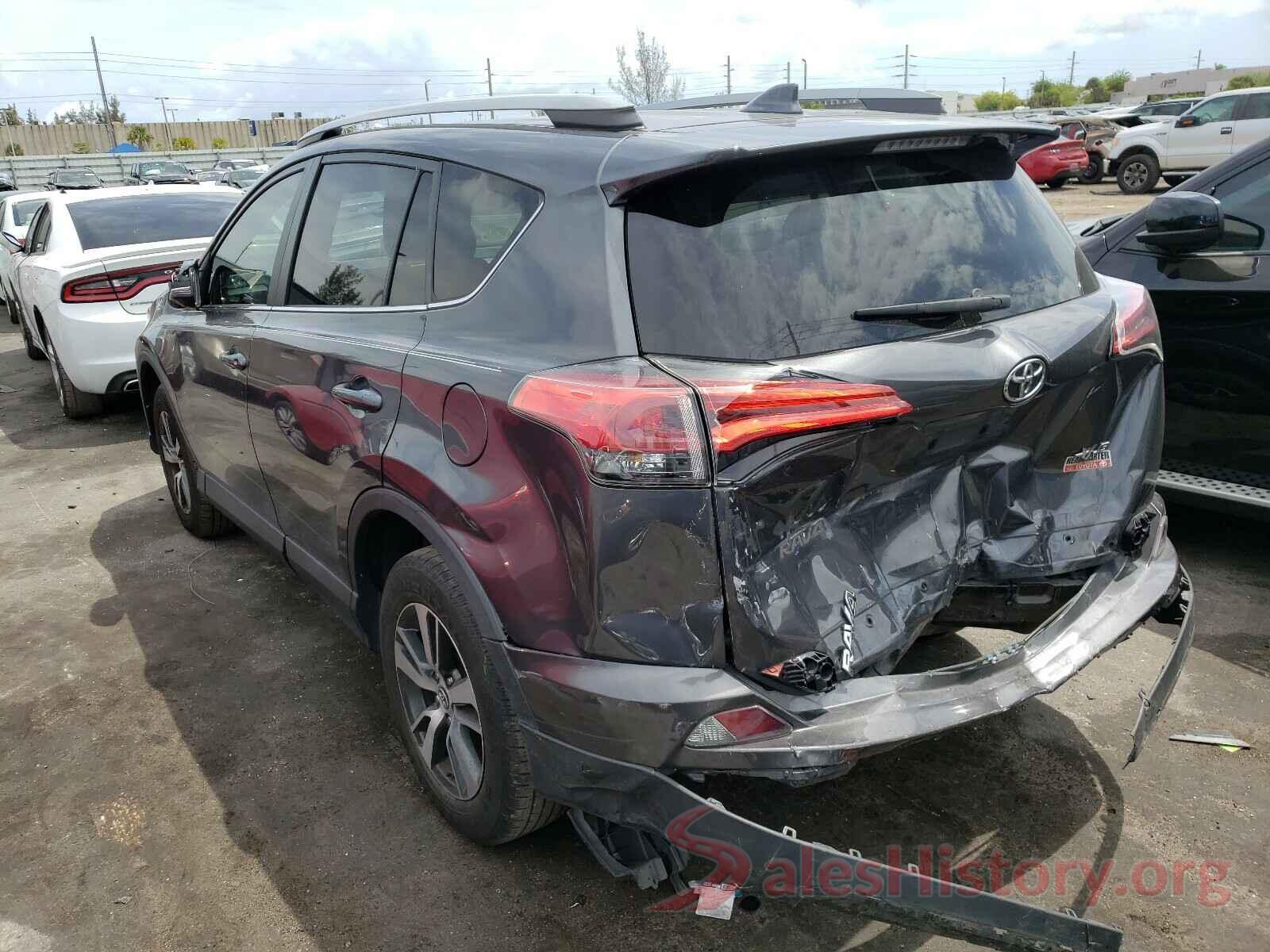 2T3WFREV2JW488639 2018 TOYOTA RAV4