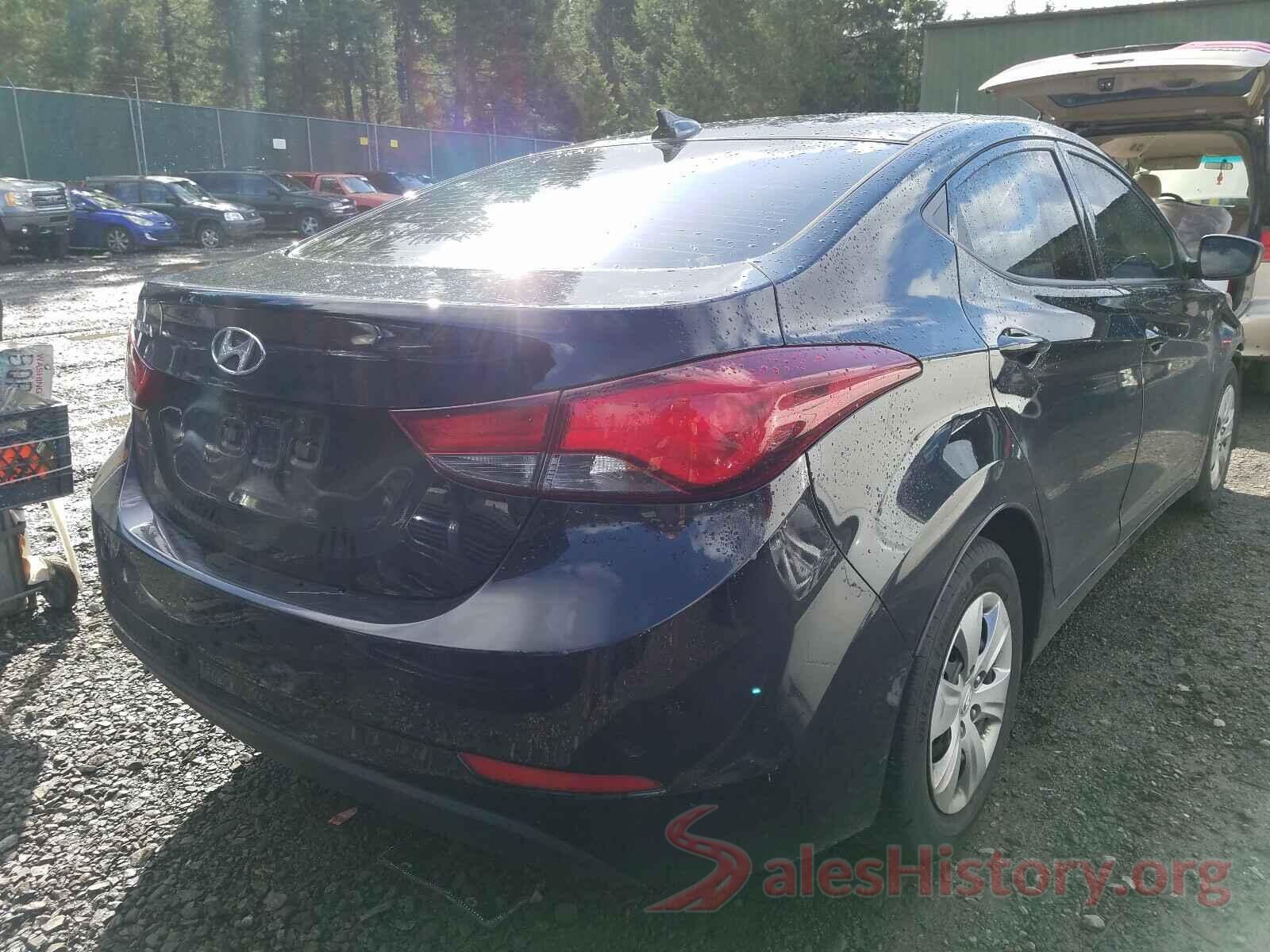 5NPDH4AE0GH773107 2016 HYUNDAI ELANTRA