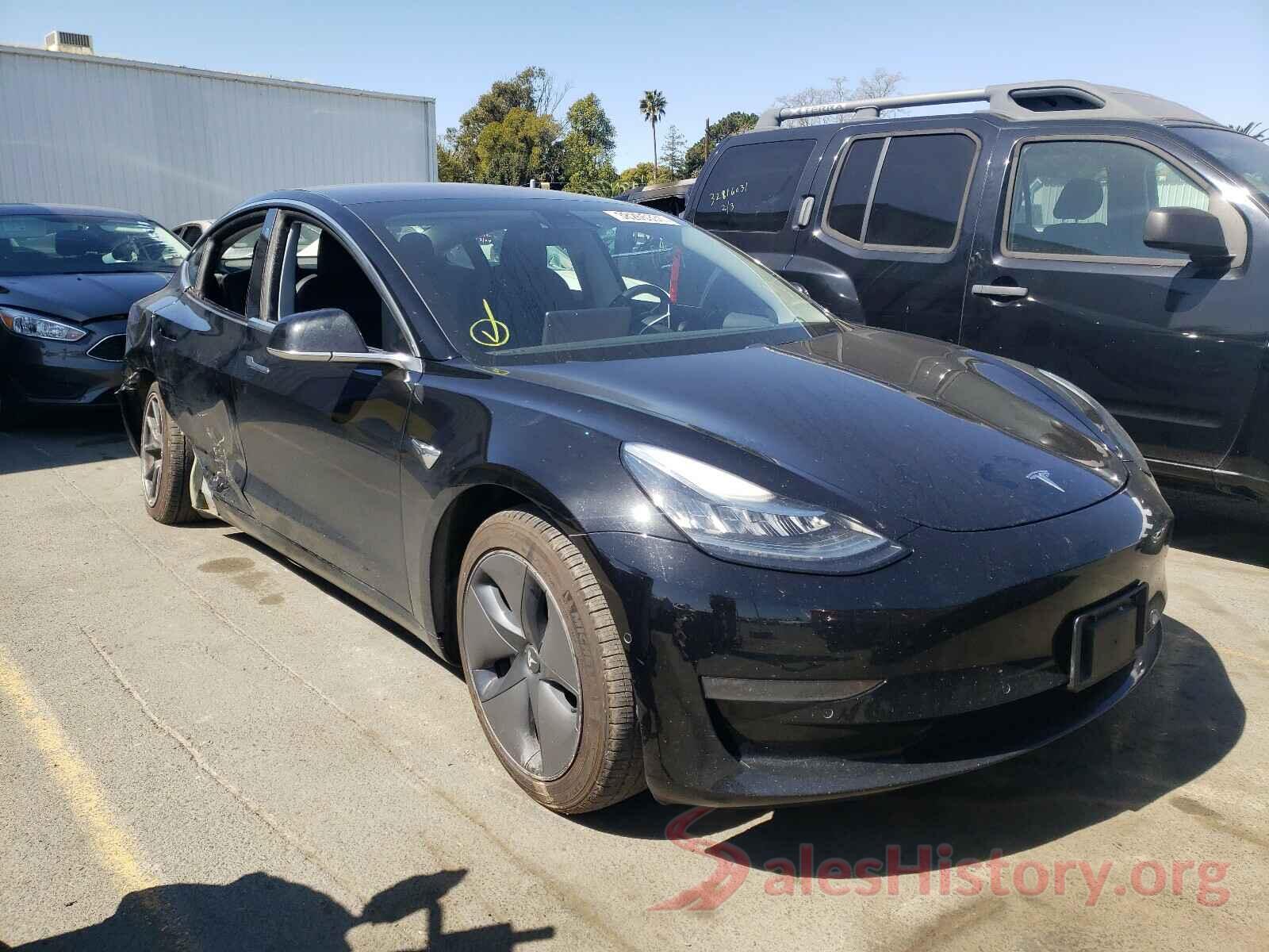 5YJ3E1EA0JF020872 2018 TESLA MODEL 3