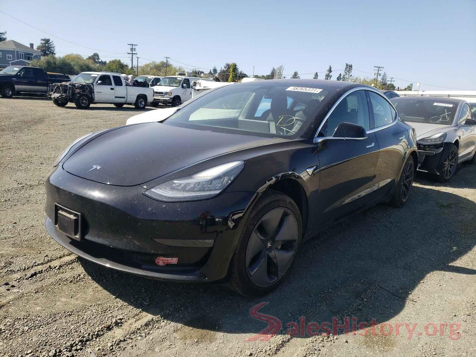 5YJ3E1EA0JF020872 2018 TESLA MODEL 3