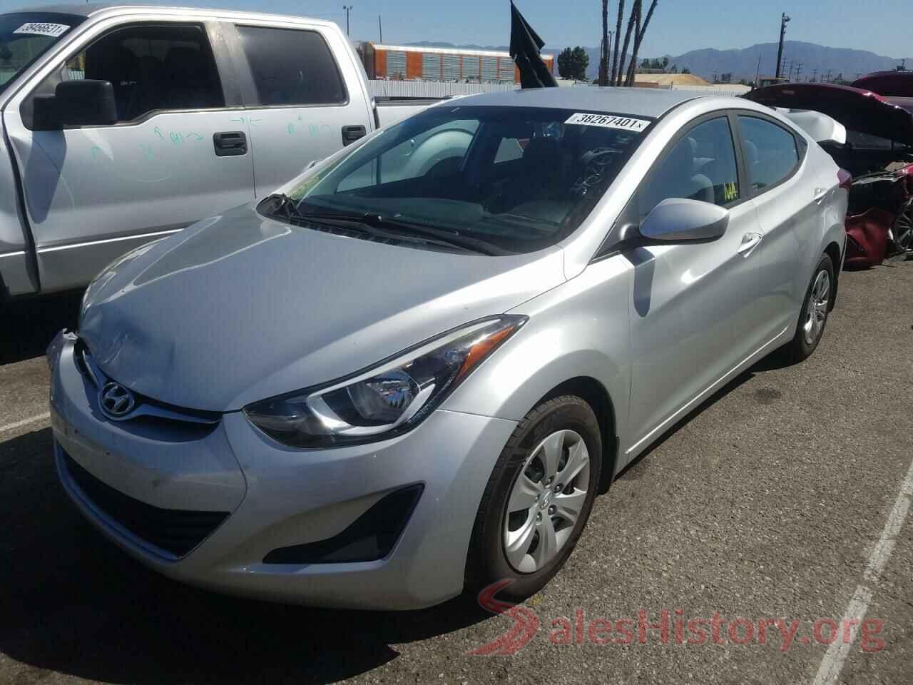 5NPDH4AE7GH732327 2016 HYUNDAI ELANTRA